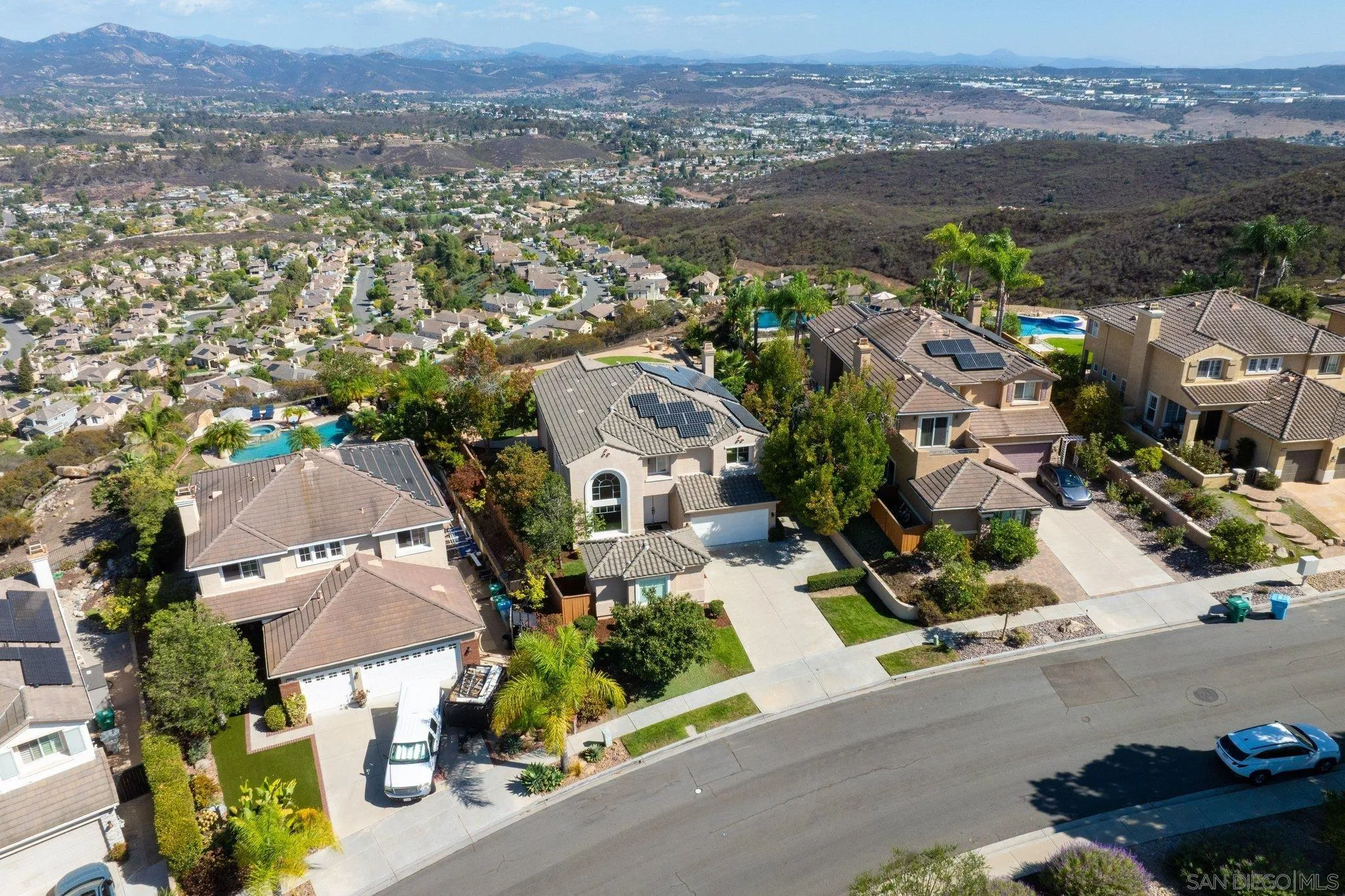 https://cdn.realtyfeed.com/cdn/127/260023861/9db7cbd476c3d617b276b8a862b9d912.webp