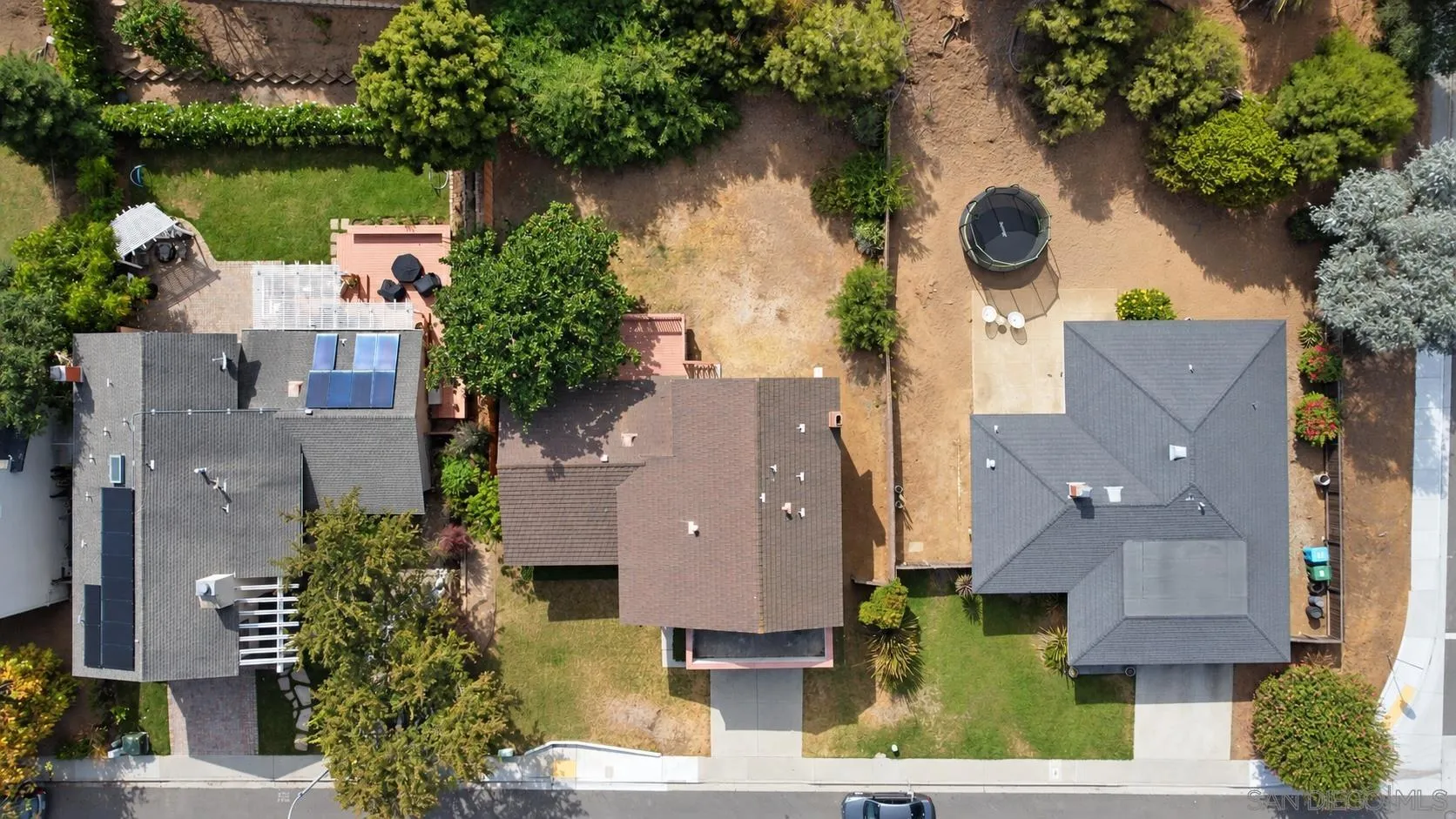 https://cdn.realtyfeed.com/cdn/127/260023864/911402068950d08cf003840c31e37fb2.webp