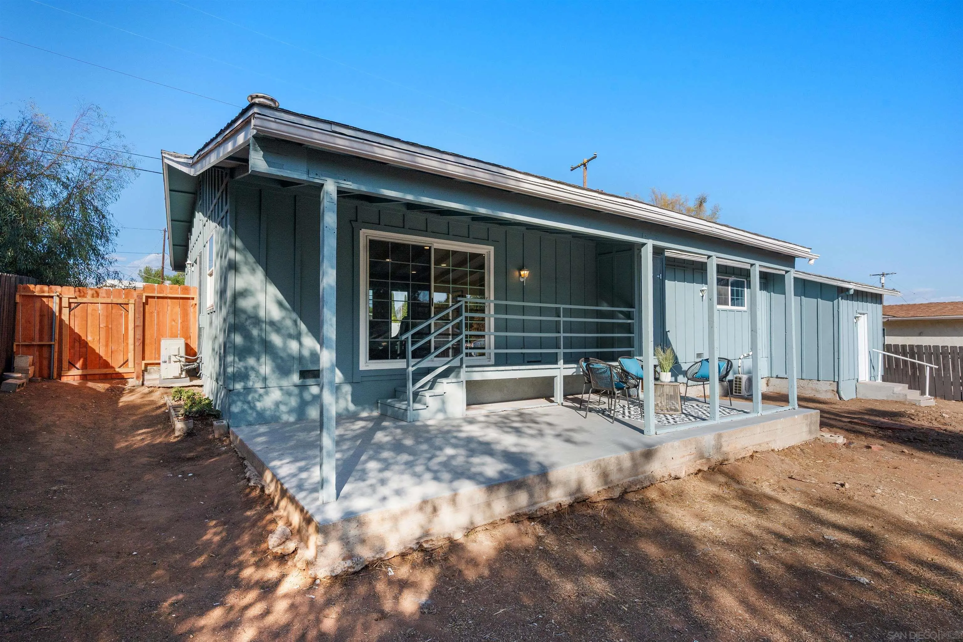 https://cdn.realtyfeed.com/cdn/127/260023865/386fae8143bf5eb3153d806316c83c93.webp