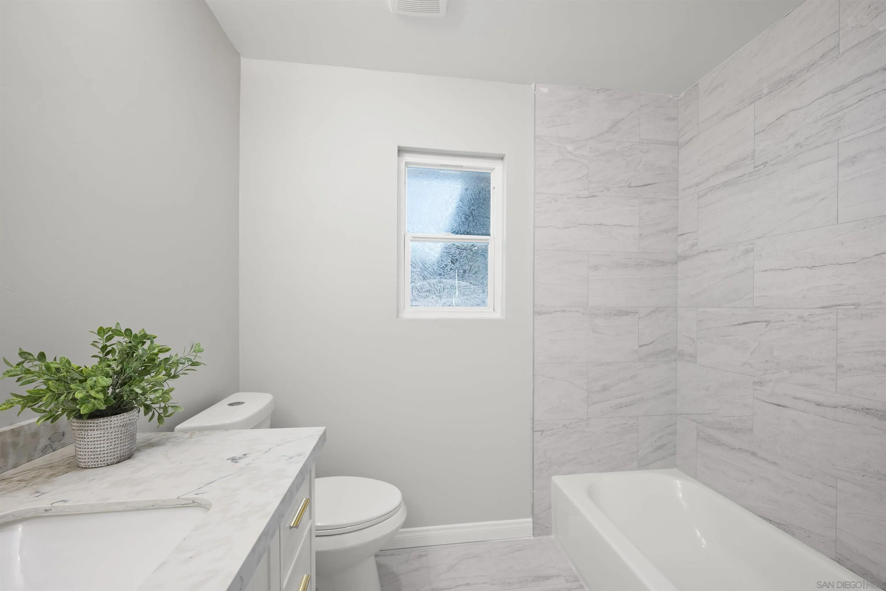 https://cdn.realtyfeed.com/cdn/127/260023865/4593a3927fff25dafa8edf2b4e00f7a9.webp