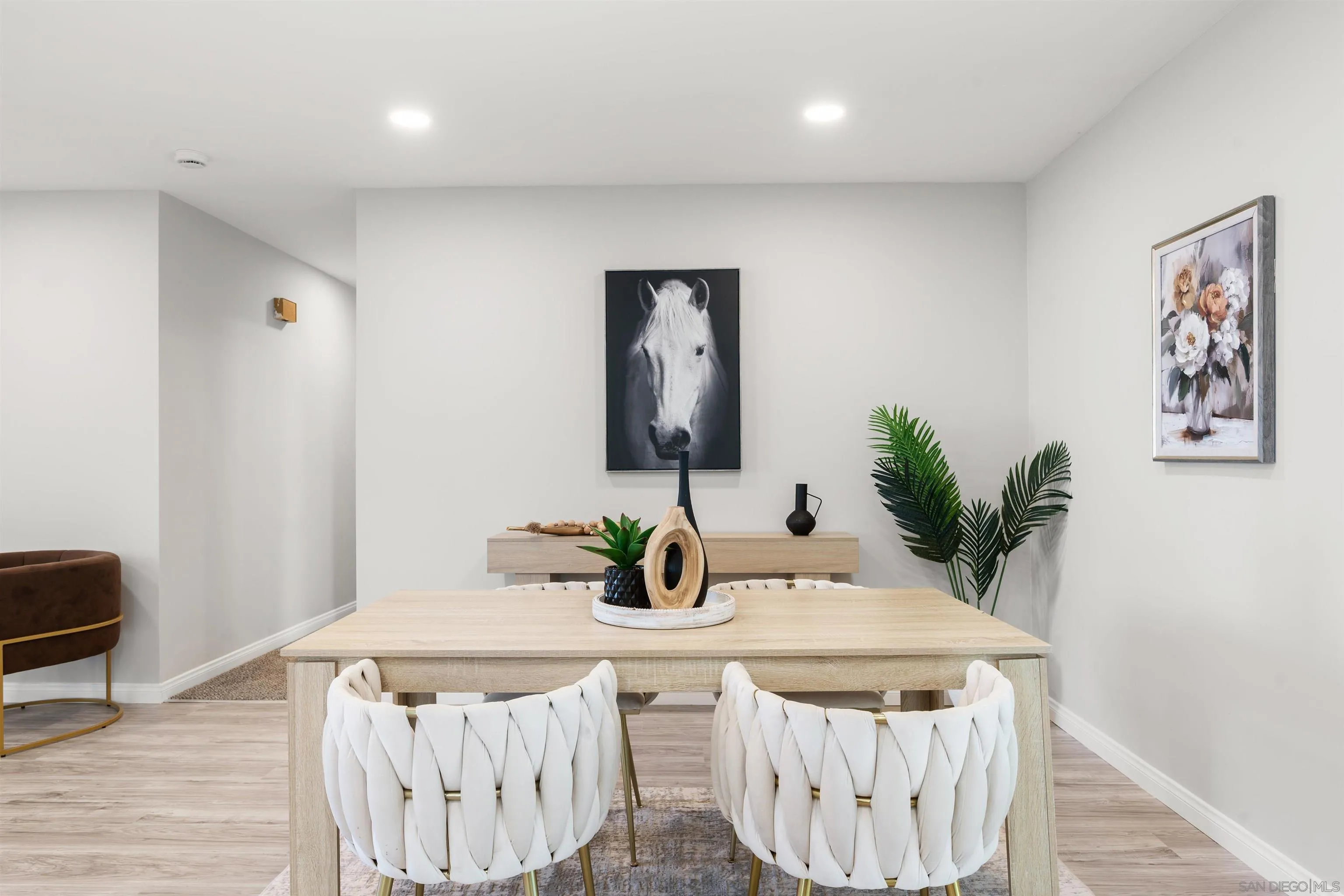 https://cdn.realtyfeed.com/cdn/127/260023865/85ca245df081182c210fb5a2148d6eaa.webp