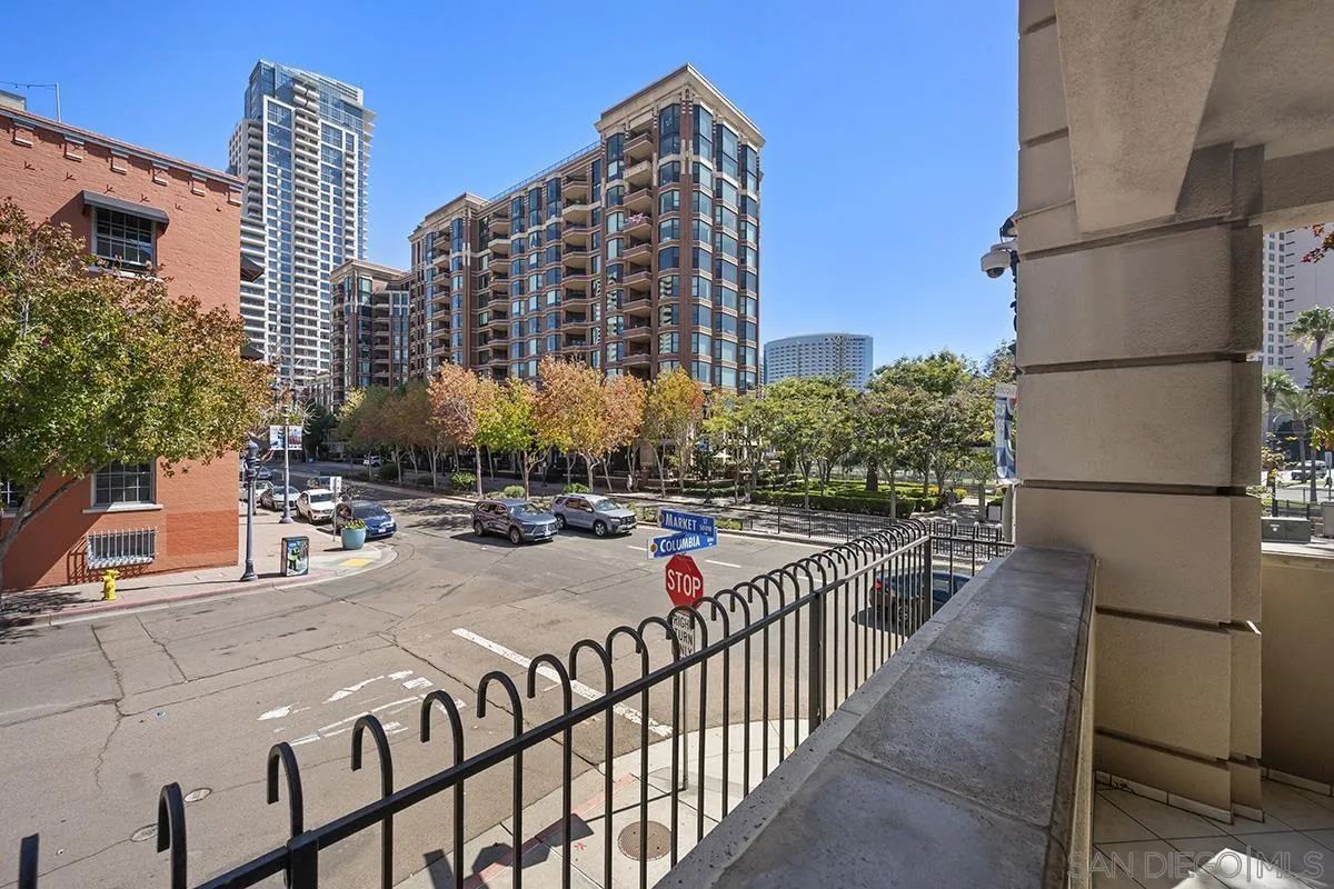 https://cdn.realtyfeed.com/cdn/127/260023866/32016a67516e02dd6fcdeb06c6f7f6c9.webp
