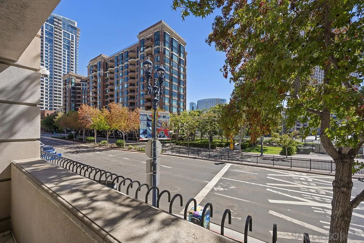 https://cdn.realtyfeed.com/cdn/127/260023866/5b8068575a5009539c68e284195ff0c6.webp