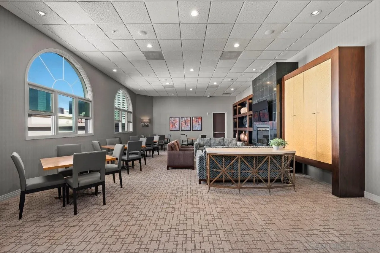 https://cdn.realtyfeed.com/cdn/127/260023866/6f6924a73709fe84e4119b24d09d82e7.webp