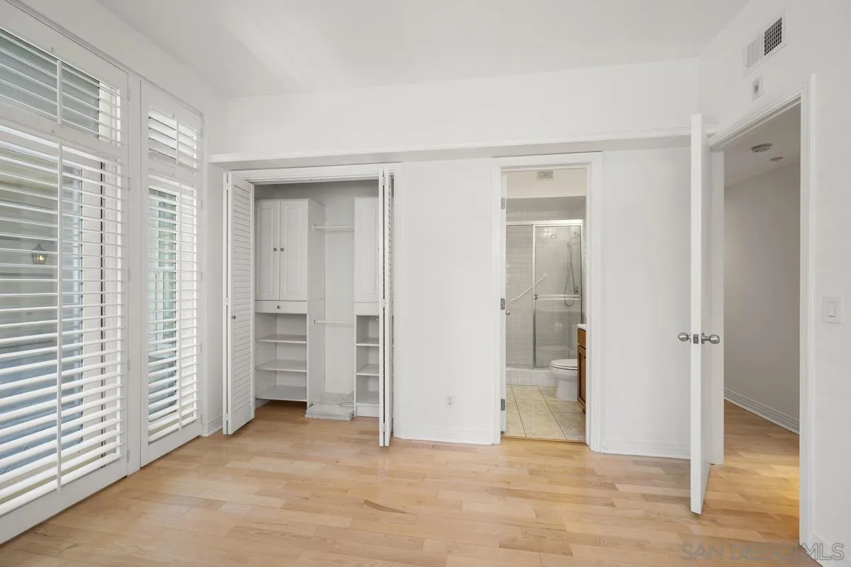 https://cdn.realtyfeed.com/cdn/127/260023866/a8ff01cc8846dcf2d327dc48fcab395f.webp