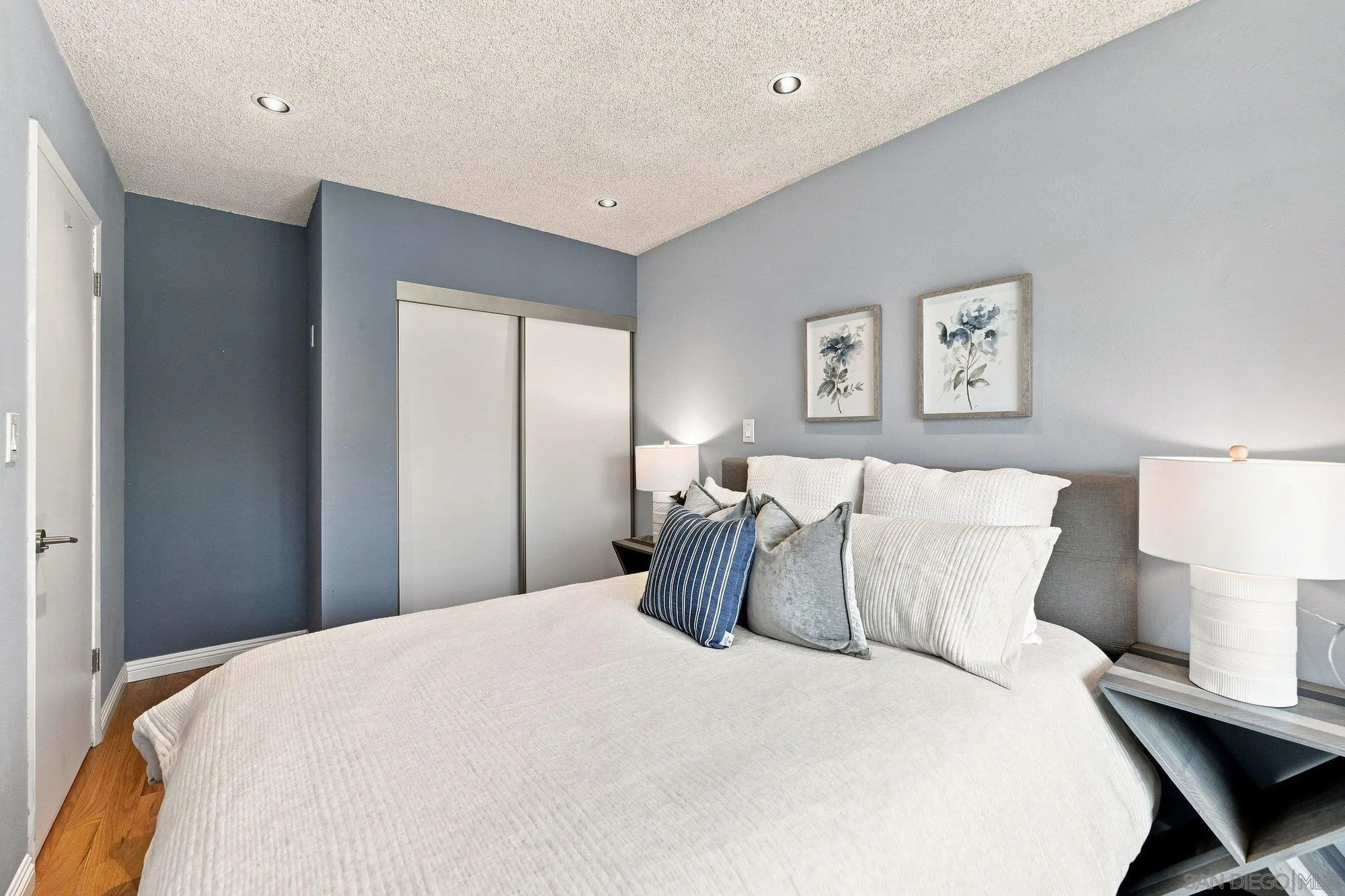 https://cdn.realtyfeed.com/cdn/127/260023868/1a0b735b245ac1e027a8fce88e293324.webp