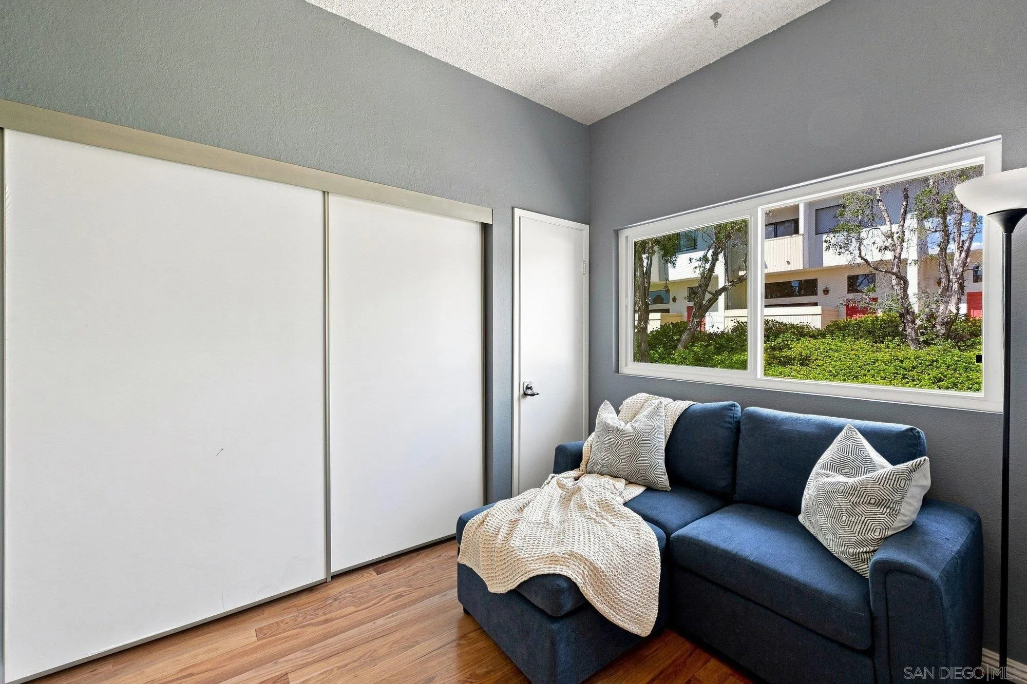 https://cdn.realtyfeed.com/cdn/127/260023868/21ae8ddf0c5e822a92ee389cda2e754a.webp