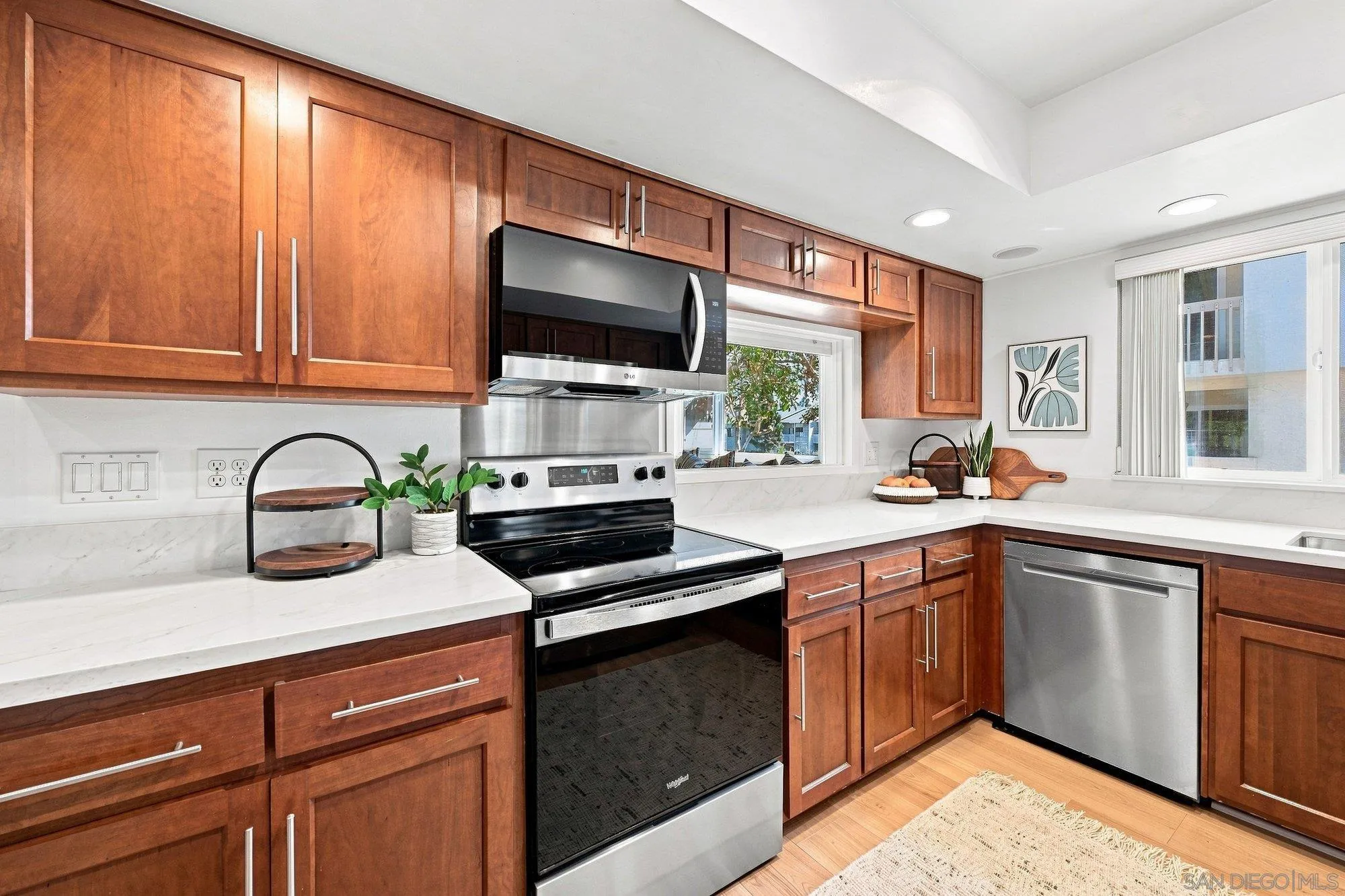 https://cdn.realtyfeed.com/cdn/127/260023868/39a4b230071b256e8f5bbbcb260184fa.webp
