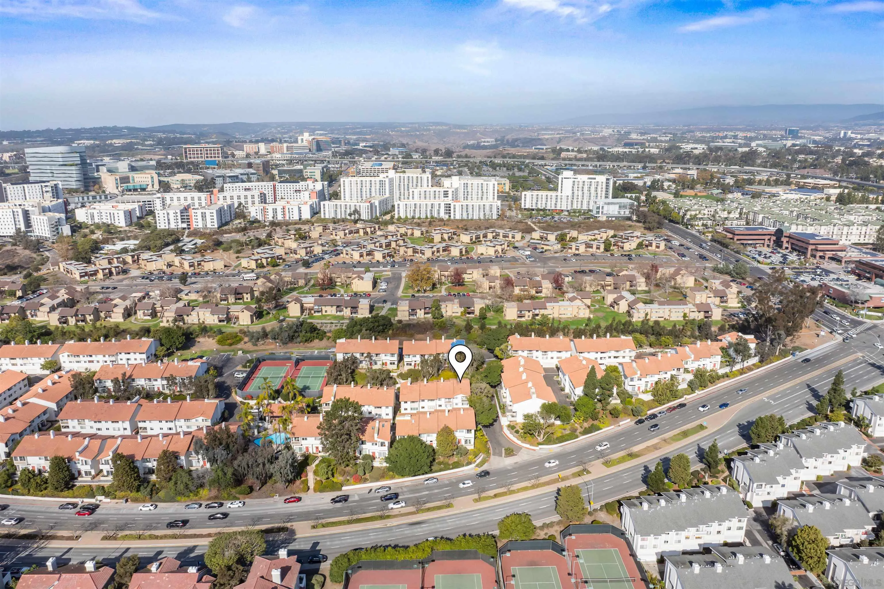 https://cdn.realtyfeed.com/cdn/127/260023868/ac3a94da9fc7c9f7e5ac0e792220084c.webp