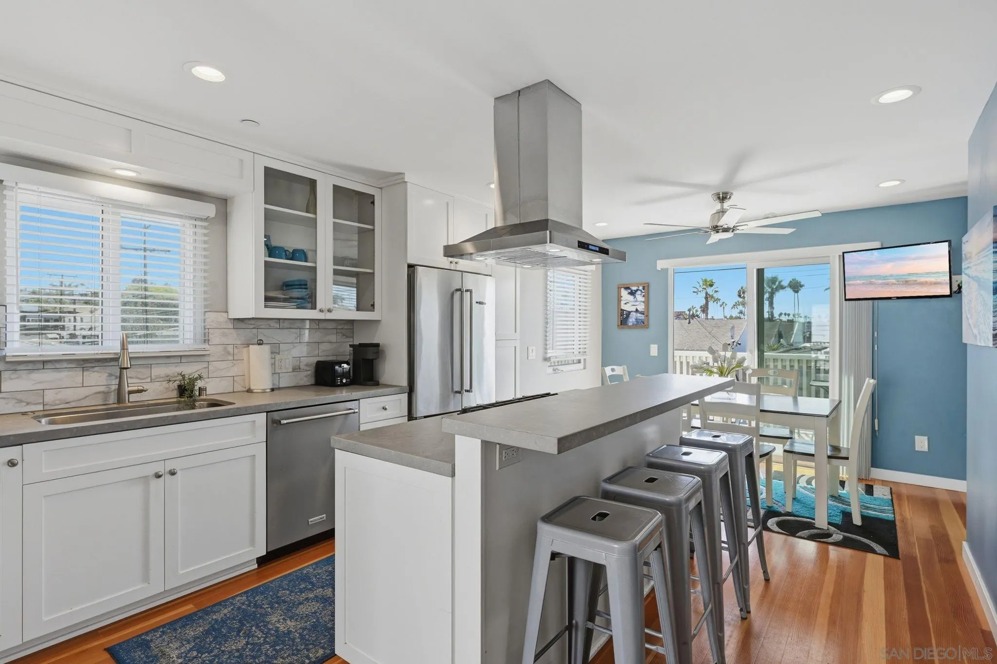 4925-27 SARATOGA AVE, San Diego, CA 92107, photo 40