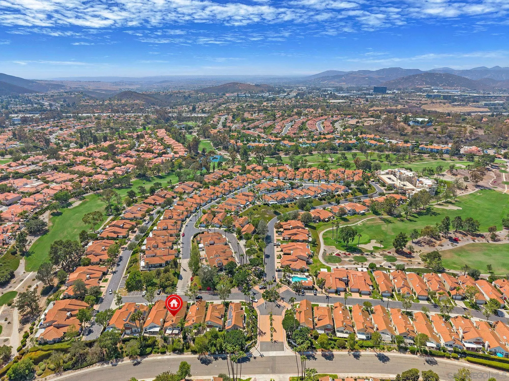 https://cdn.realtyfeed.com/cdn/127/260023879/1a2a3b5ea0d20d613bb9e464d9223434.webp