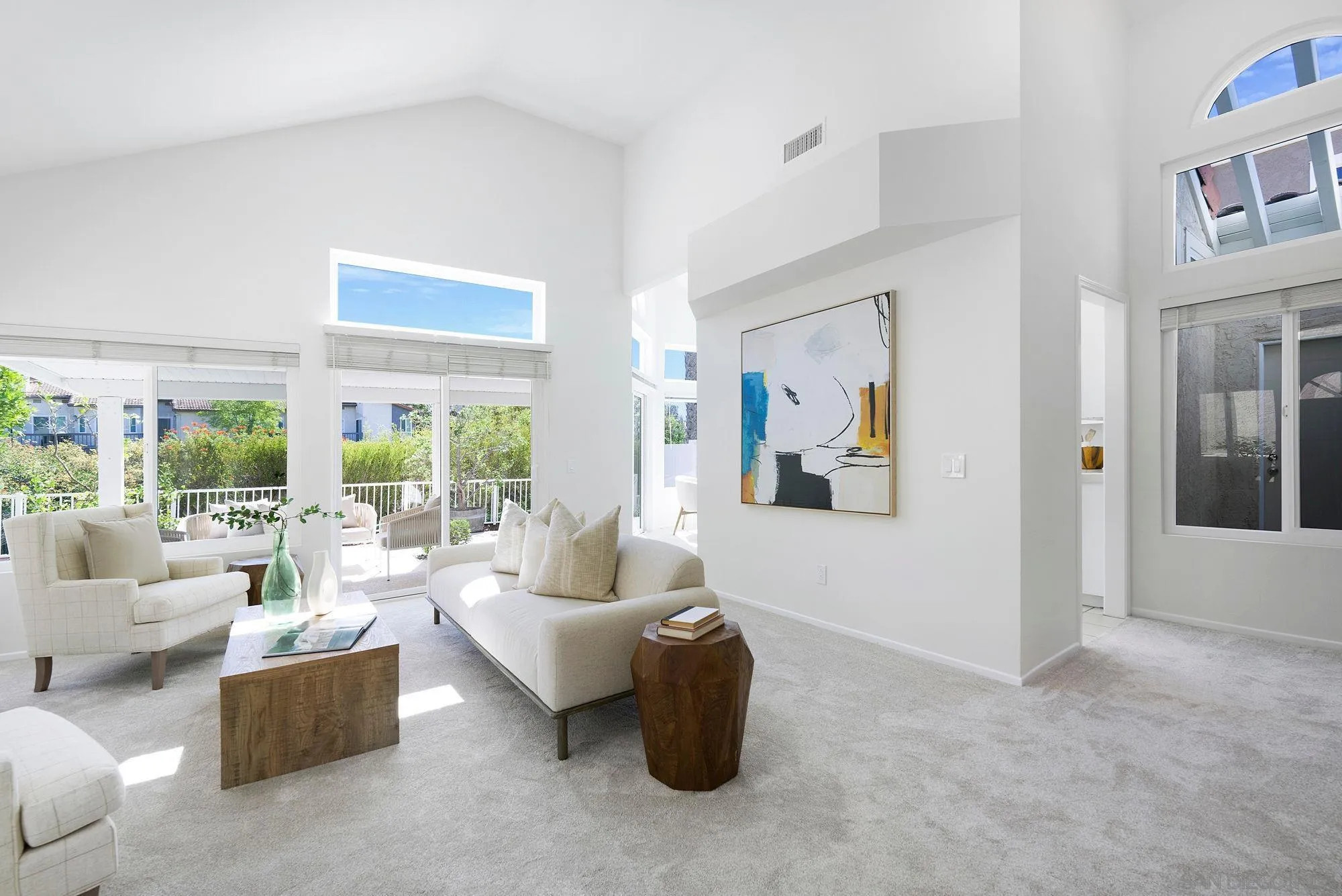 https://cdn.realtyfeed.com/cdn/127/260023879/8a91ee0175d206bb9345c818cfbd4149.webp