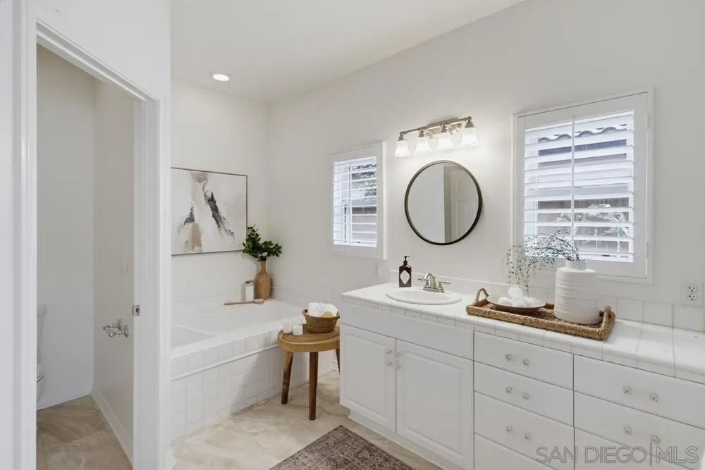 https://cdn.realtyfeed.com/cdn/127/260023880/4cbef2af81c4fdc9e27d4ead57afac5d.webp