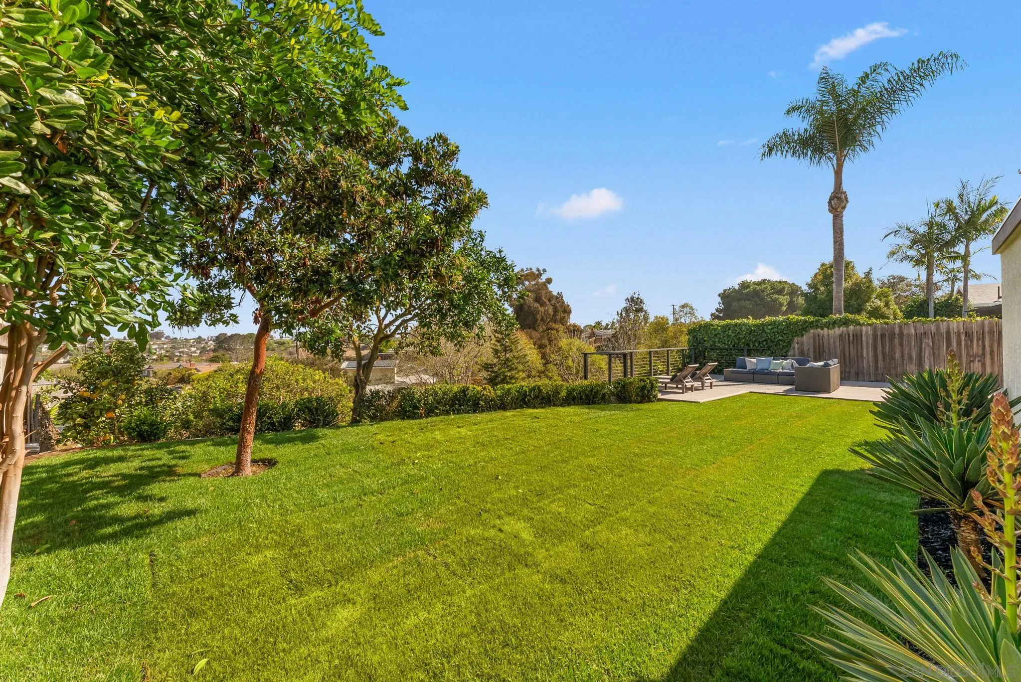 https://cdn.realtyfeed.com/cdn/127/260023882/156c1fcb7fe0a2cedb3f604aeb665951.webp