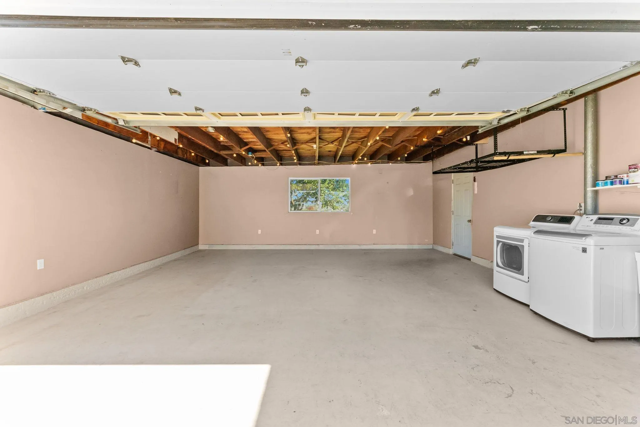 https://cdn.realtyfeed.com/cdn/127/260023882/9f511007f3ffacde4983666c9928b66b.webp