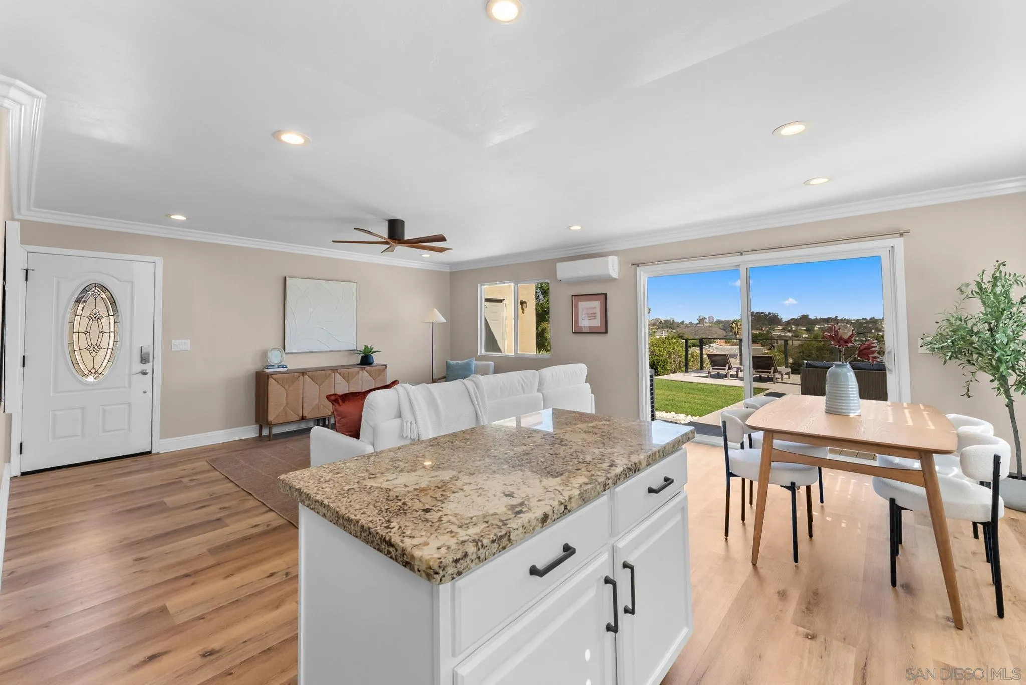https://cdn.realtyfeed.com/cdn/127/260023882/bb31edb82305bda0a3110ccd26c3ea12.webp