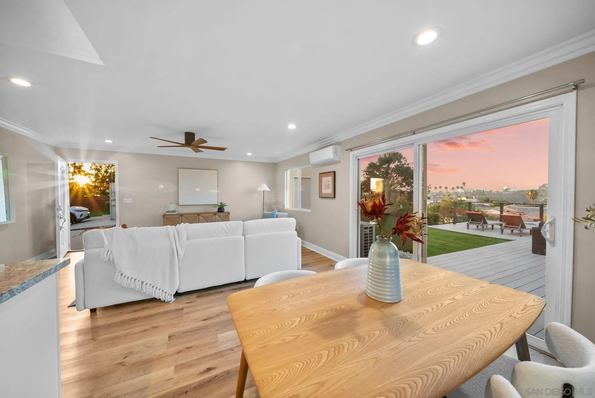 https://cdn.realtyfeed.com/cdn/127/260023882/c1305c5929657d42c01fd28fad018d4f.webp