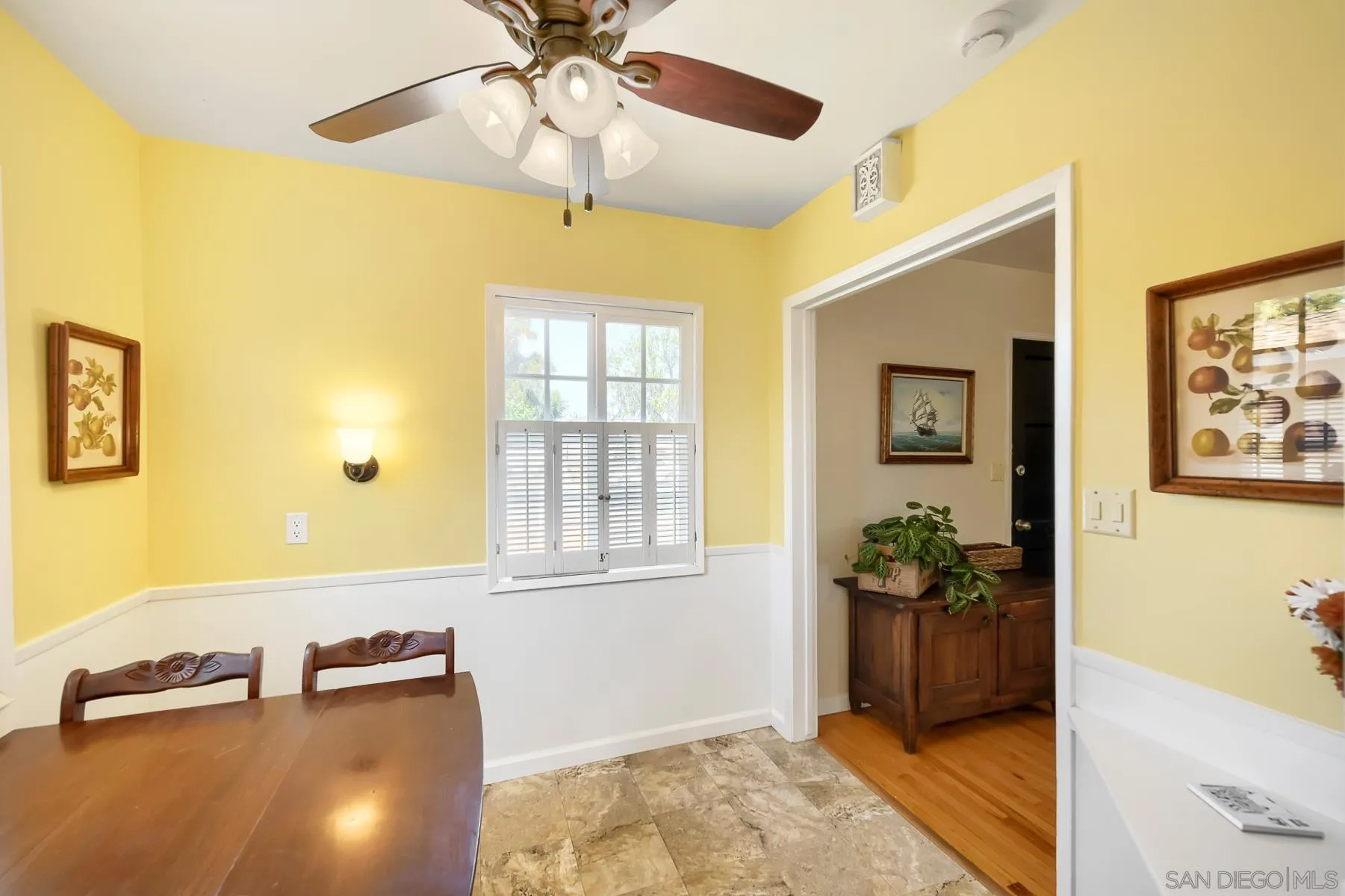 https://cdn.realtyfeed.com/cdn/127/260023884/1af3d24bbb1e18a747cd96c4e327b736.webp