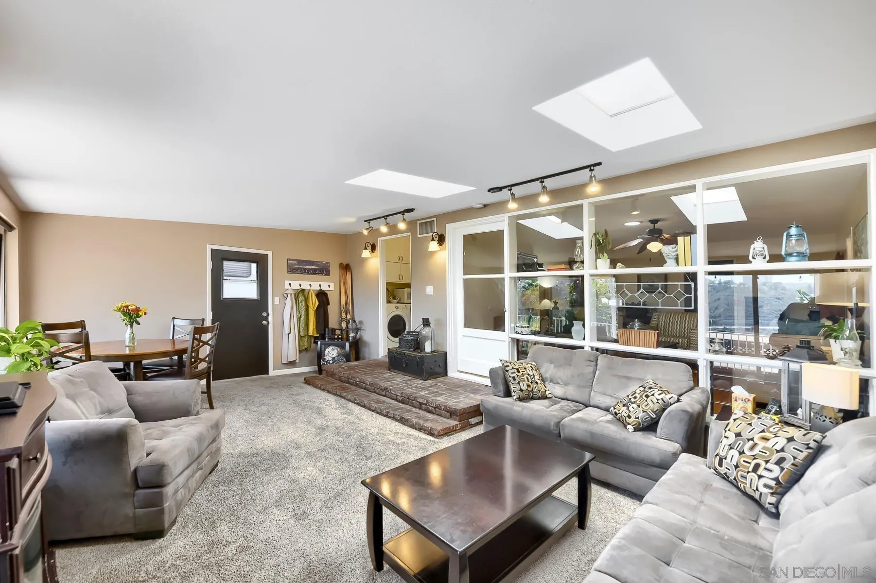 https://cdn.realtyfeed.com/cdn/127/260023884/b4821b850a8d55c2e775f92693e6ed53.webp