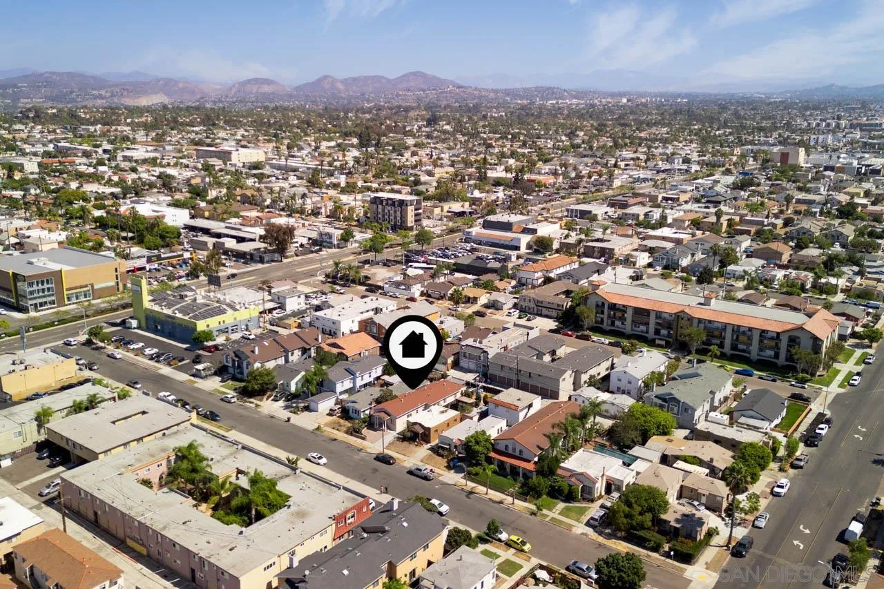 https://cdn.realtyfeed.com/cdn/127/260023885/3dd9543f8232569cdc5e5a6b06a31949.webp