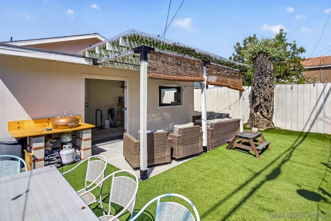 https://cdn.realtyfeed.com/cdn/127/260023885/7141fabd51c897b50517746154acea88.webp