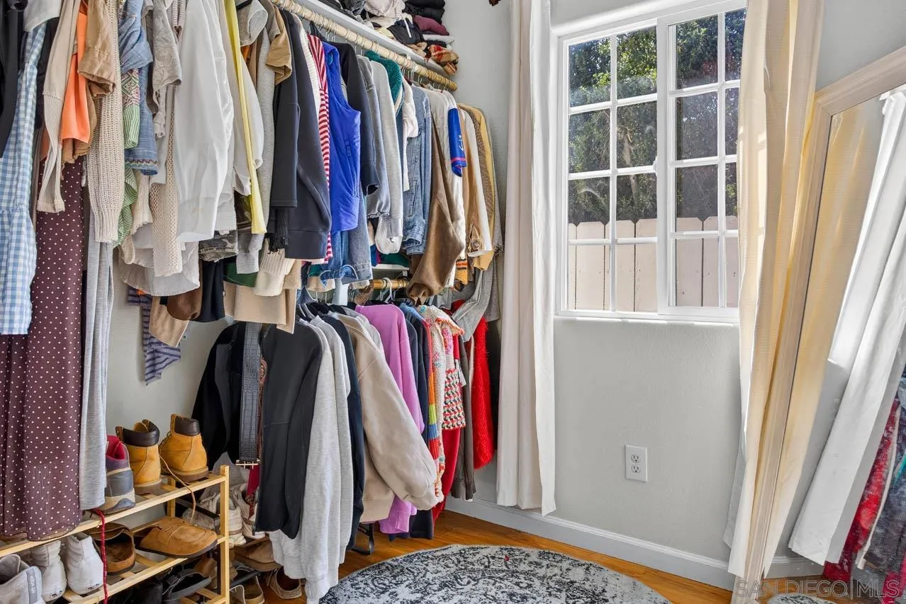 https://cdn.realtyfeed.com/cdn/127/260023885/d570f7c810b121b88895af4dcf41614b.webp