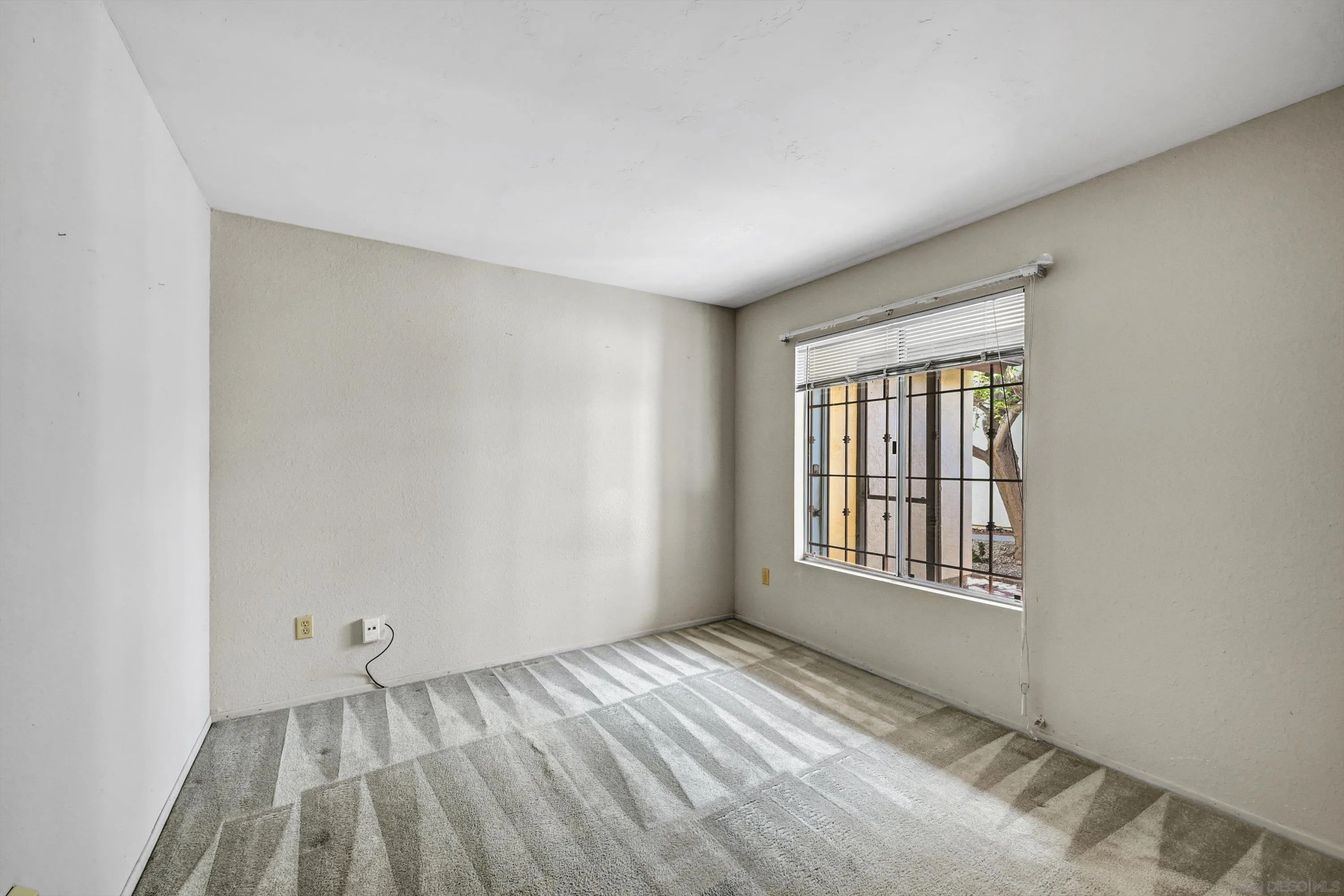https://cdn.realtyfeed.com/cdn/127/260023889/0b418e64201f548b21ba68df26fb28dd.webp