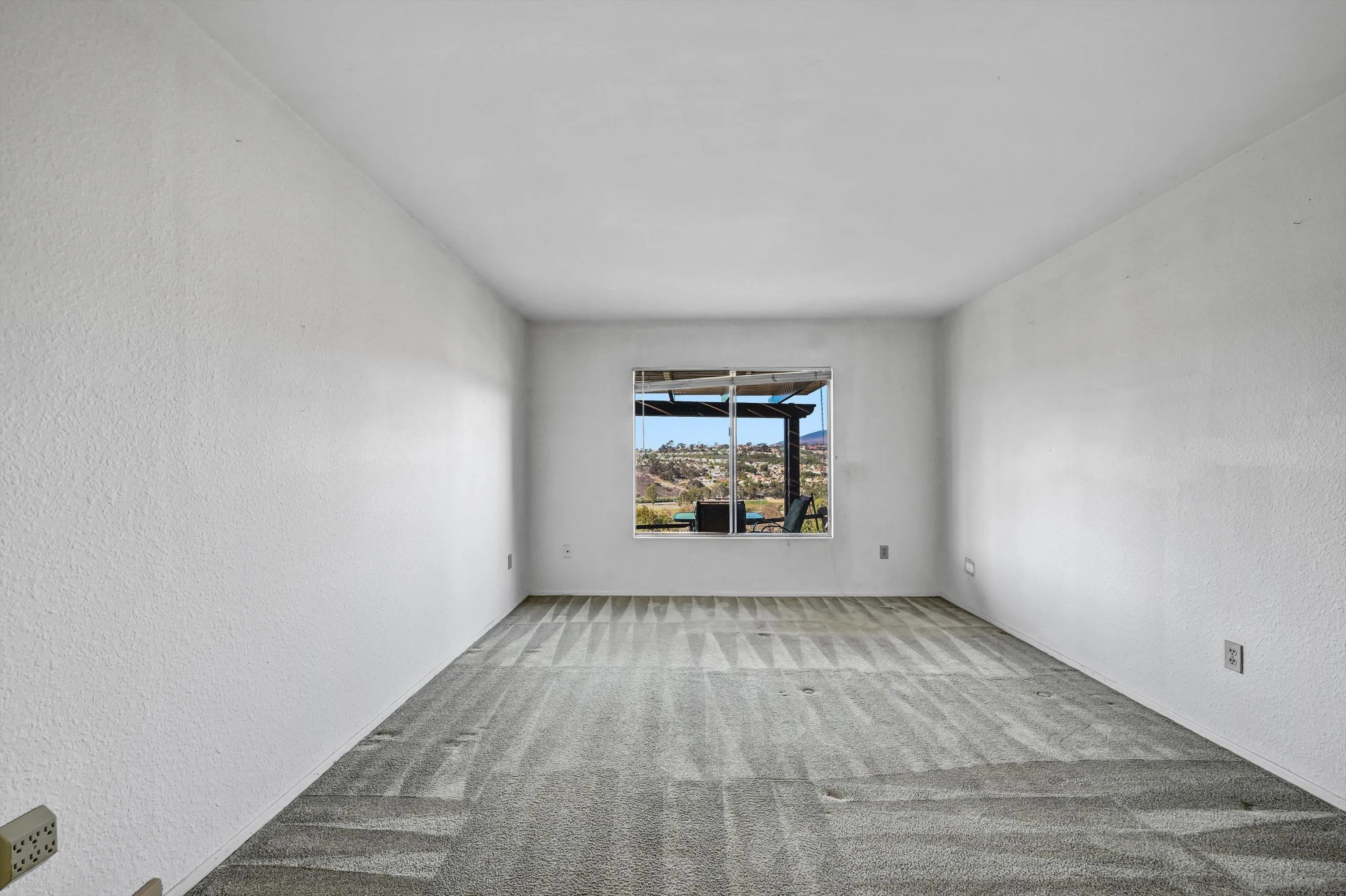 https://cdn.realtyfeed.com/cdn/127/260023889/b831aa1034e6b9c6ac62922ffe03b537.webp