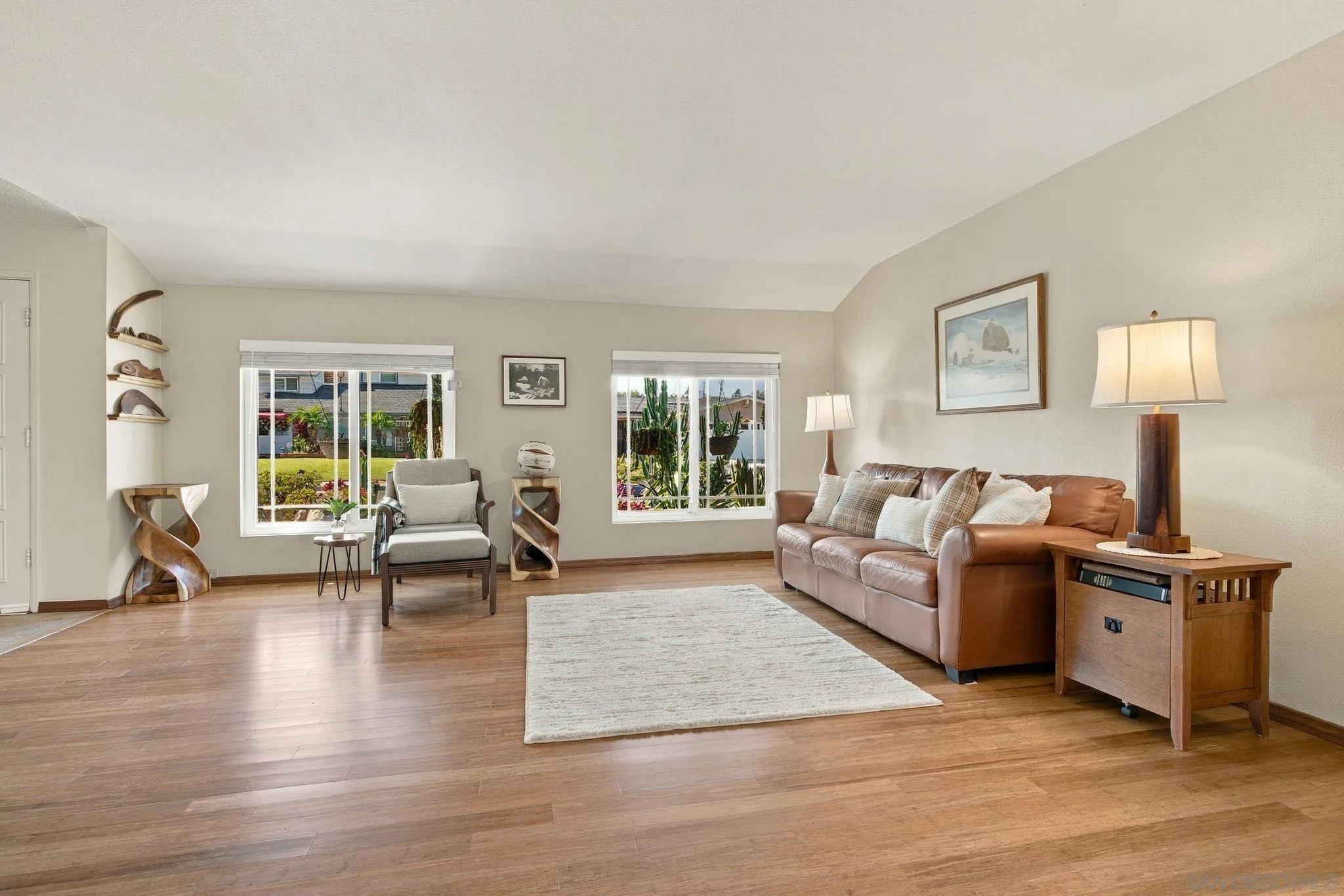 https://cdn.realtyfeed.com/cdn/127/260023892/2b9dd34639a46dc6e114f0cbe57a1c3c.webp