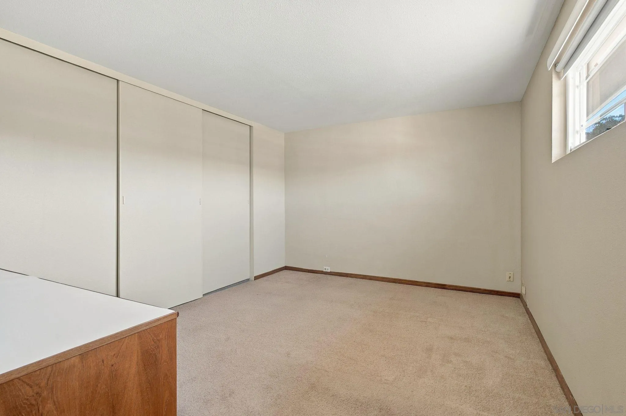 https://cdn.realtyfeed.com/cdn/127/260023892/61200a04376705154f663ffb2745e6b7.webp