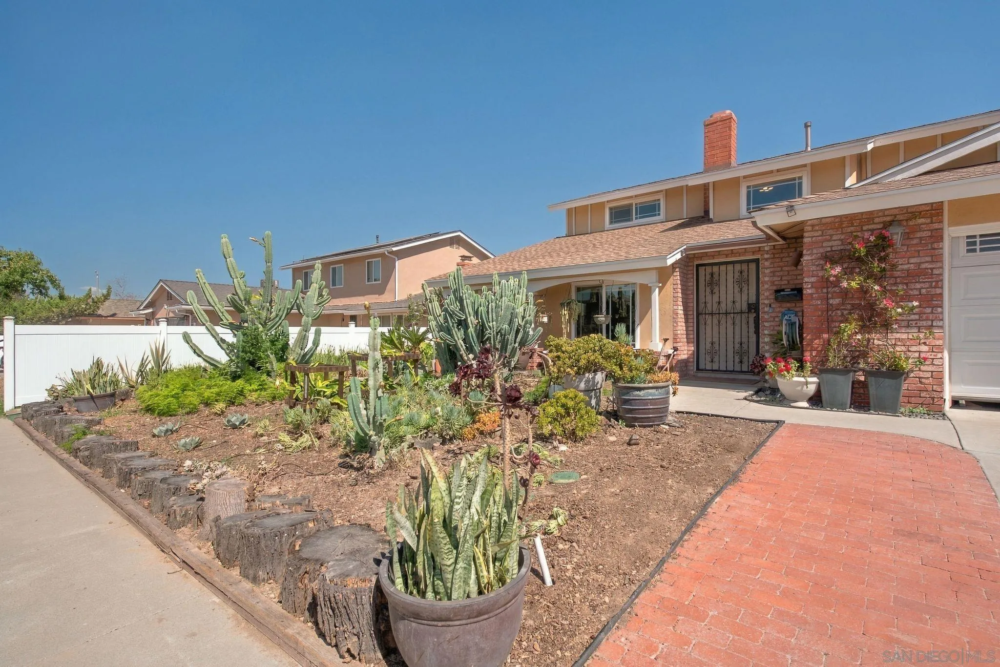 https://cdn.realtyfeed.com/cdn/127/260023892/62bebedb0a9f1632c2c15530b1435b01.webp