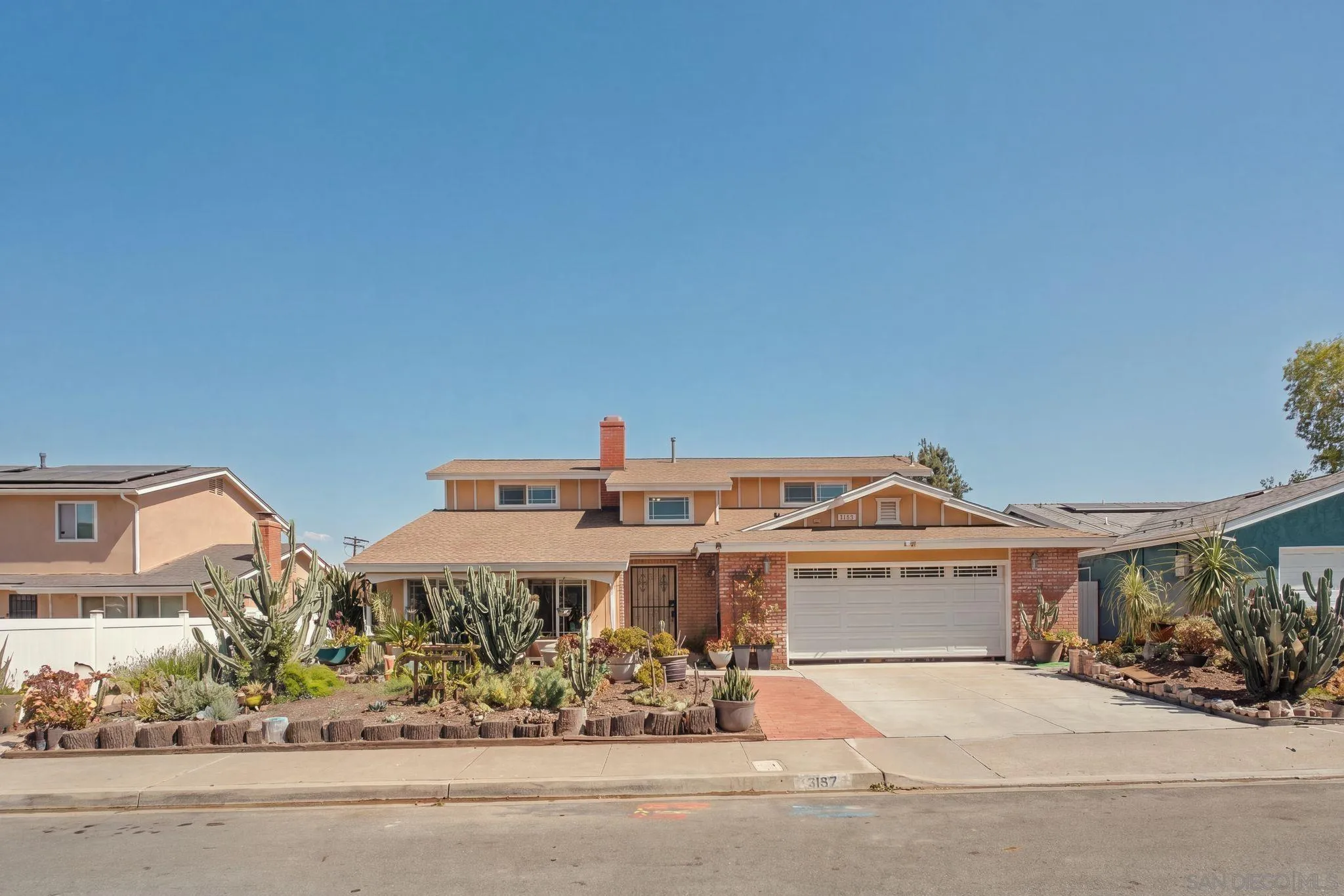 https://cdn.realtyfeed.com/cdn/127/260023892/b632e63920ed0be6e571cd79b8daf9a7.webp