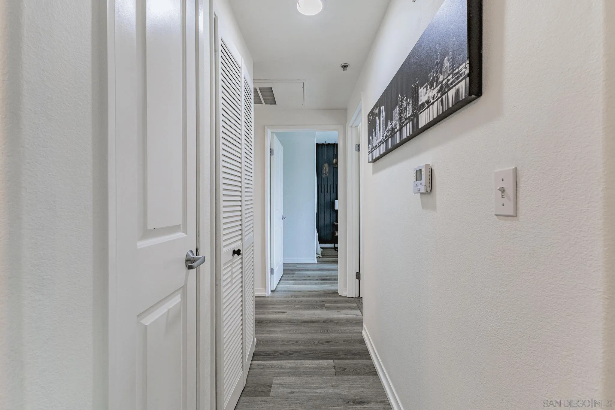 https://cdn.realtyfeed.com/cdn/127/260023893/0fb2a2be72491bb77ea9c1f5295fe2db.webp