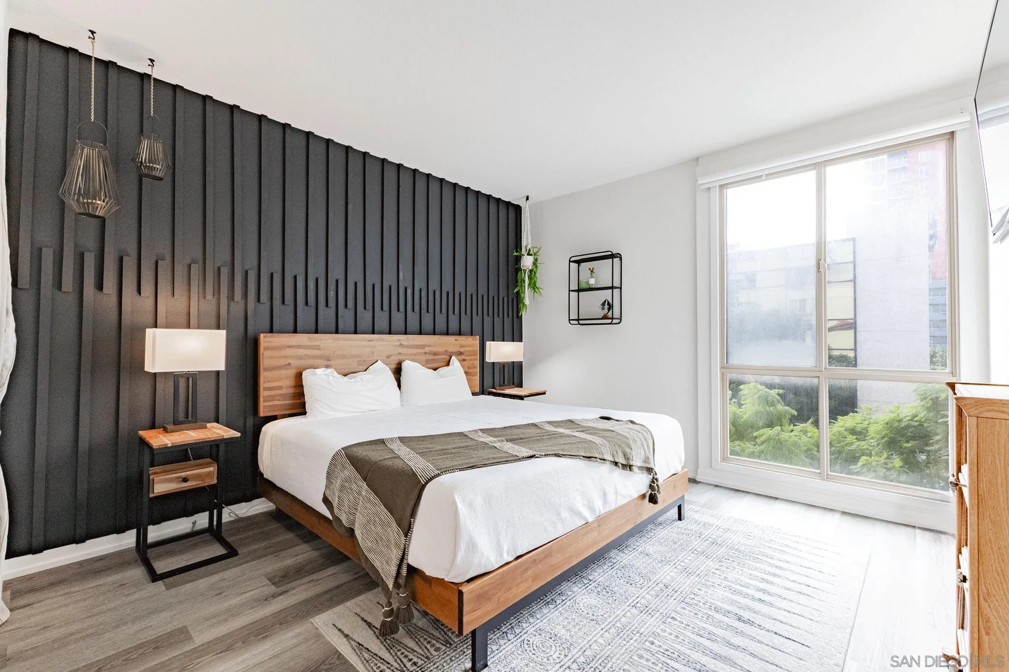 https://cdn.realtyfeed.com/cdn/127/260023893/63f009b3ed40782cc68769001928a09a.webp