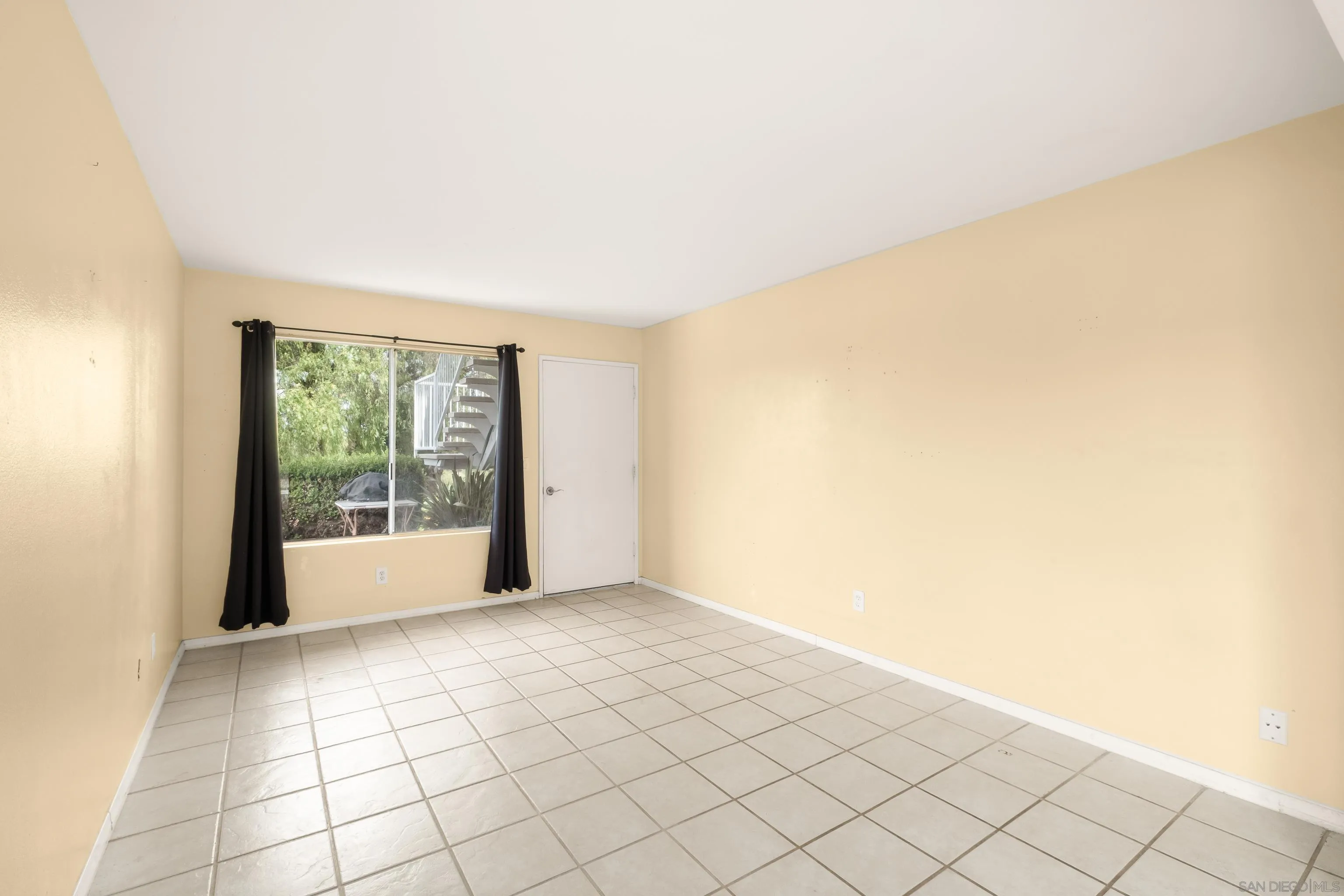 27707 Mountain Meadows Rd #49, Escondido, CA 92026, photo 6