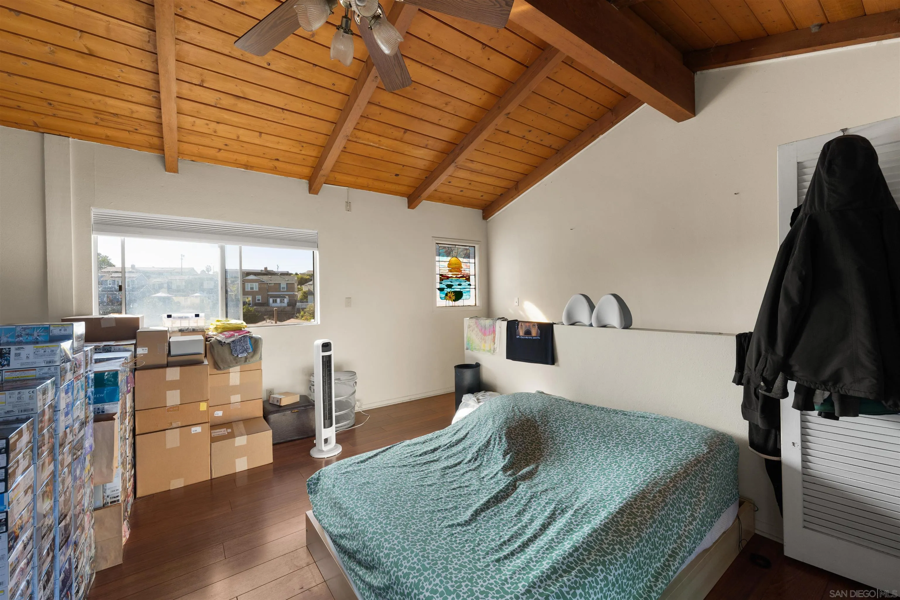 https://cdn.realtyfeed.com/cdn/127/260023897/24f1acf656fb01dc0d02fb788cbb8352.webp