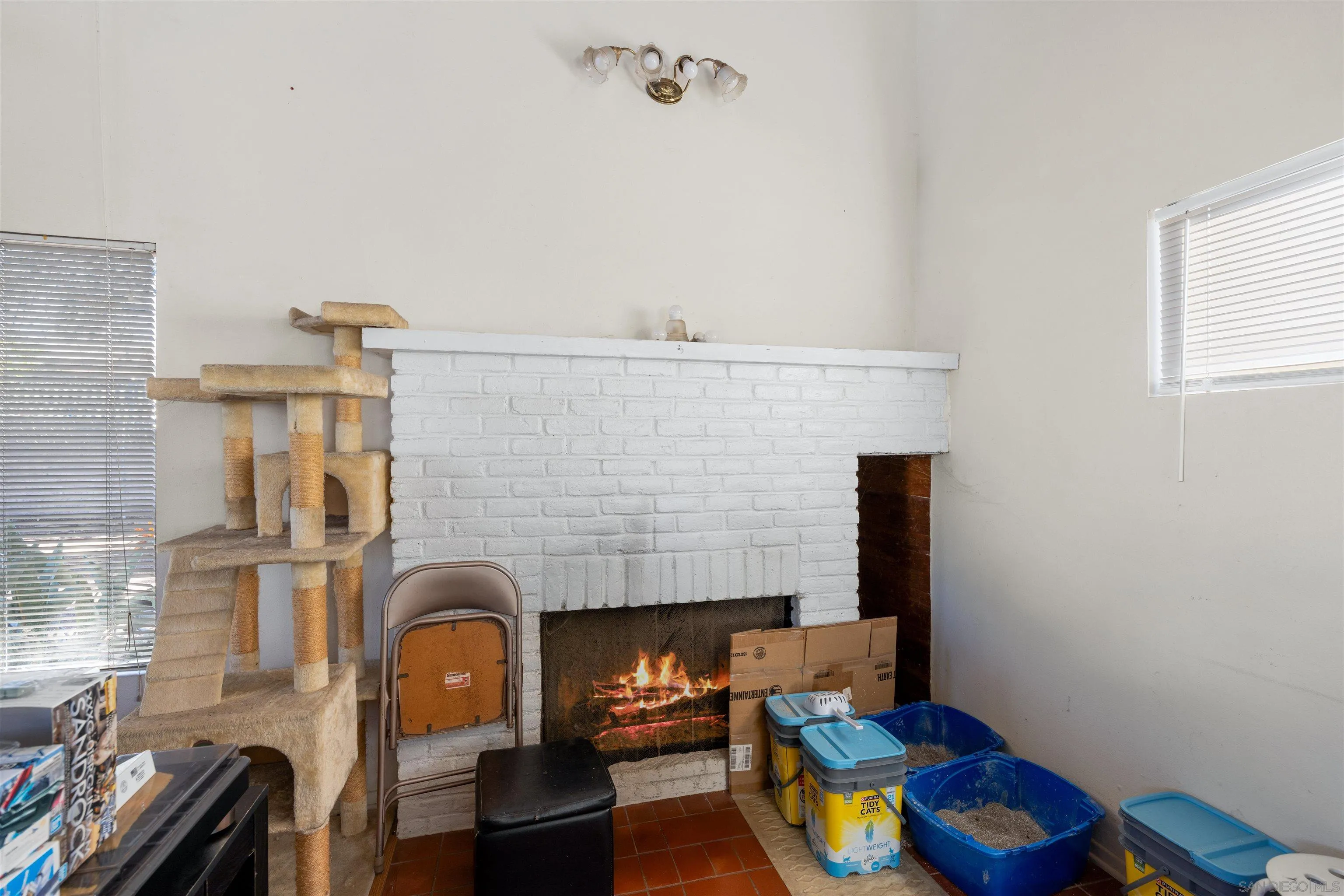 https://cdn.realtyfeed.com/cdn/127/260023897/bdd96bd7a28c211787d6a6f96598d777.webp