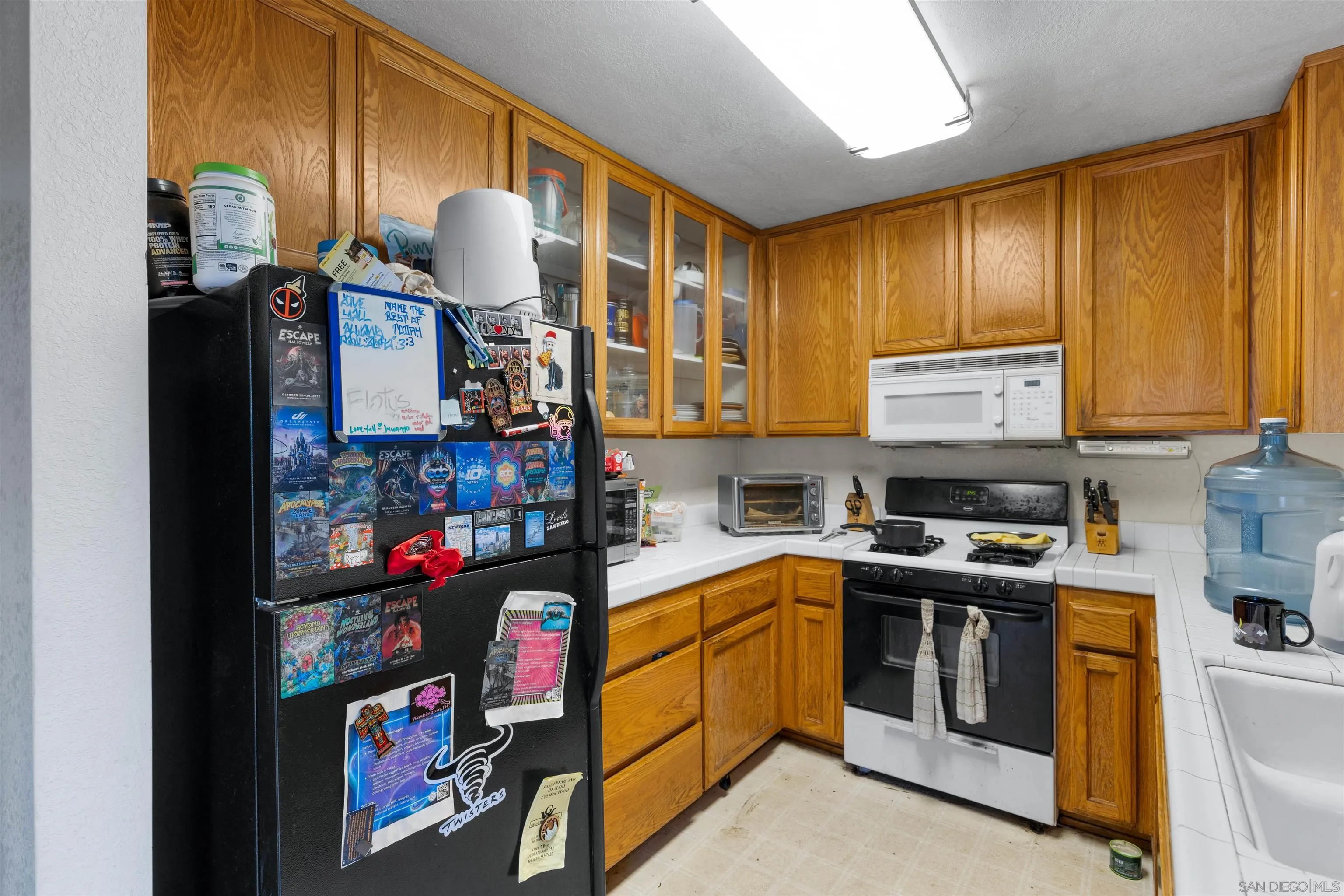 https://cdn.realtyfeed.com/cdn/127/260023897/c6fb2a00a4977c476d91134244bb7085.webp