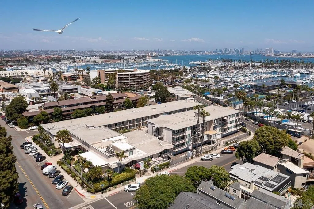 Photo #5: 2600239 Listing: Photo #5