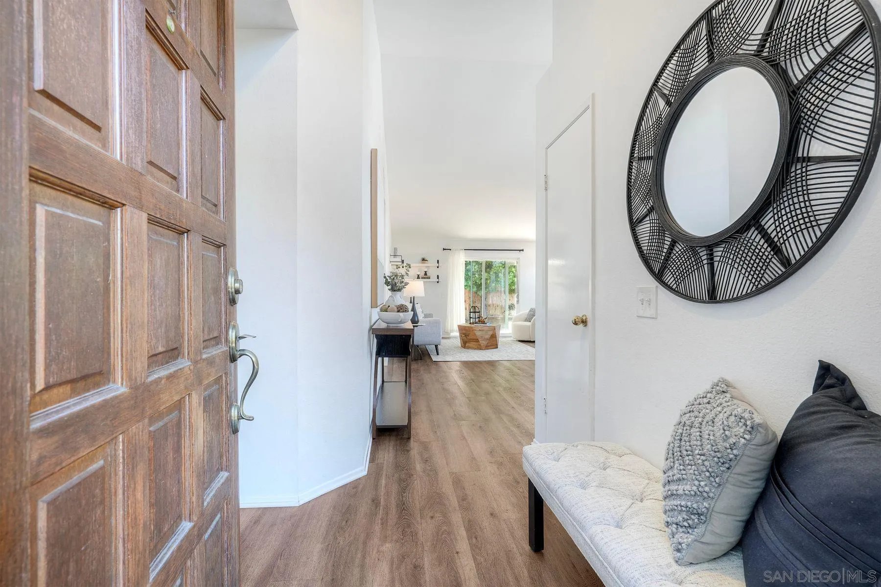 https://cdn.realtyfeed.com/cdn/127/260023900/c76c89c5d018d02ae86bdf821b442570.webp