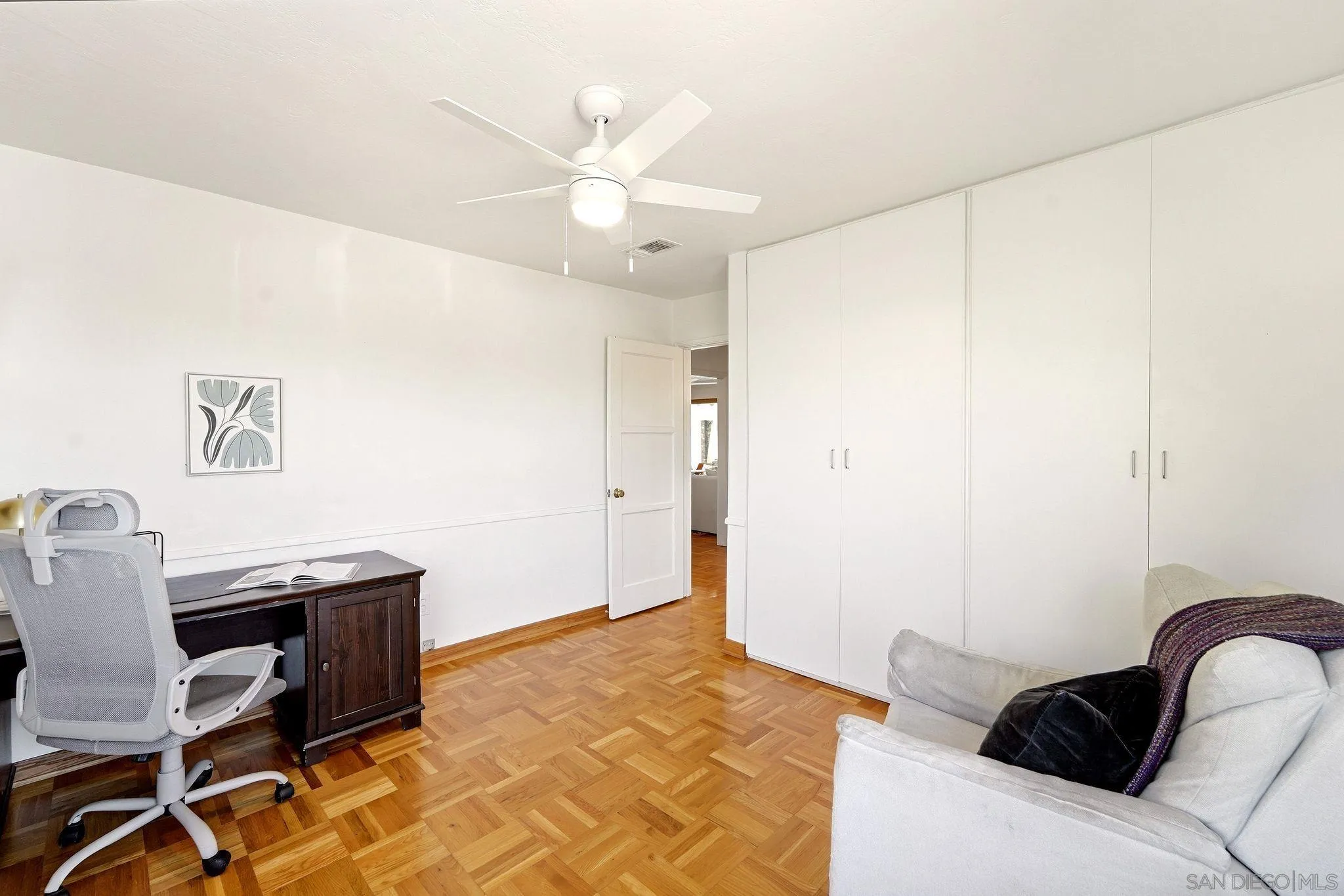 https://cdn.realtyfeed.com/cdn/127/260023901/7f3c4dbef21ce9bf3fee9f2f0ca6e522.webp
