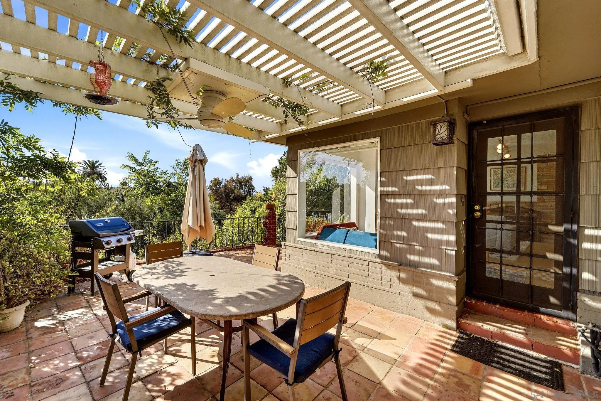 https://cdn.realtyfeed.com/cdn/127/260023901/dd52e39b7eaf5965b8b82aa4446e88b7.webp