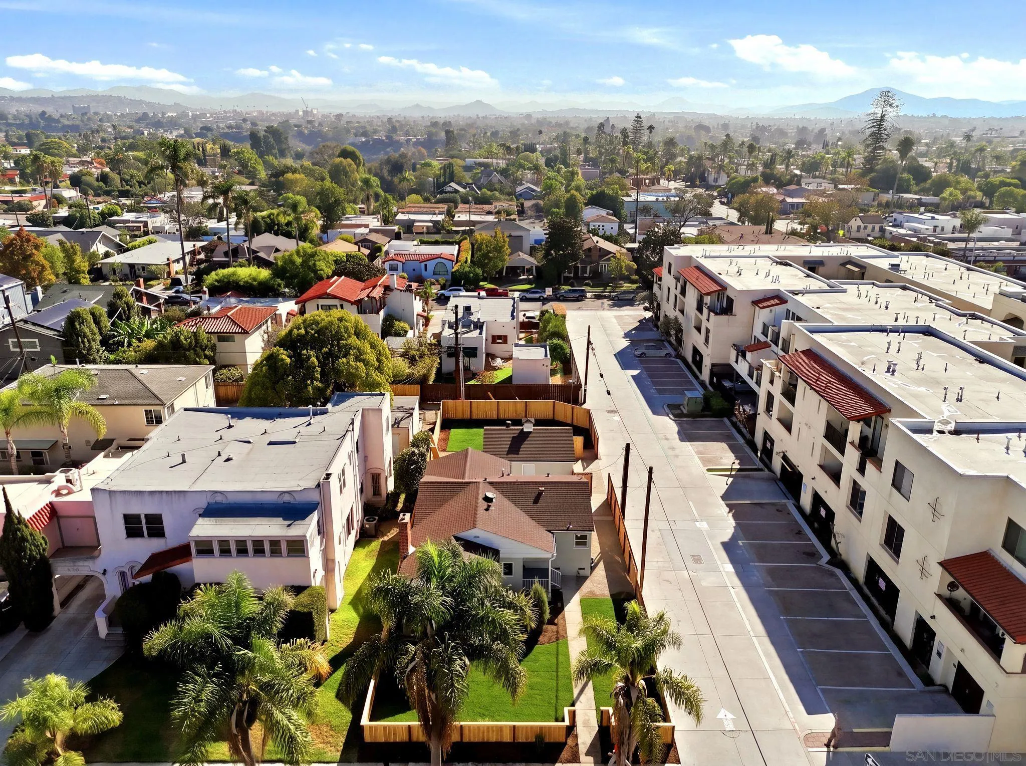 https://cdn.realtyfeed.com/cdn/127/260023906/8d3d3550bfde8452a24efe285b911ce3.webp