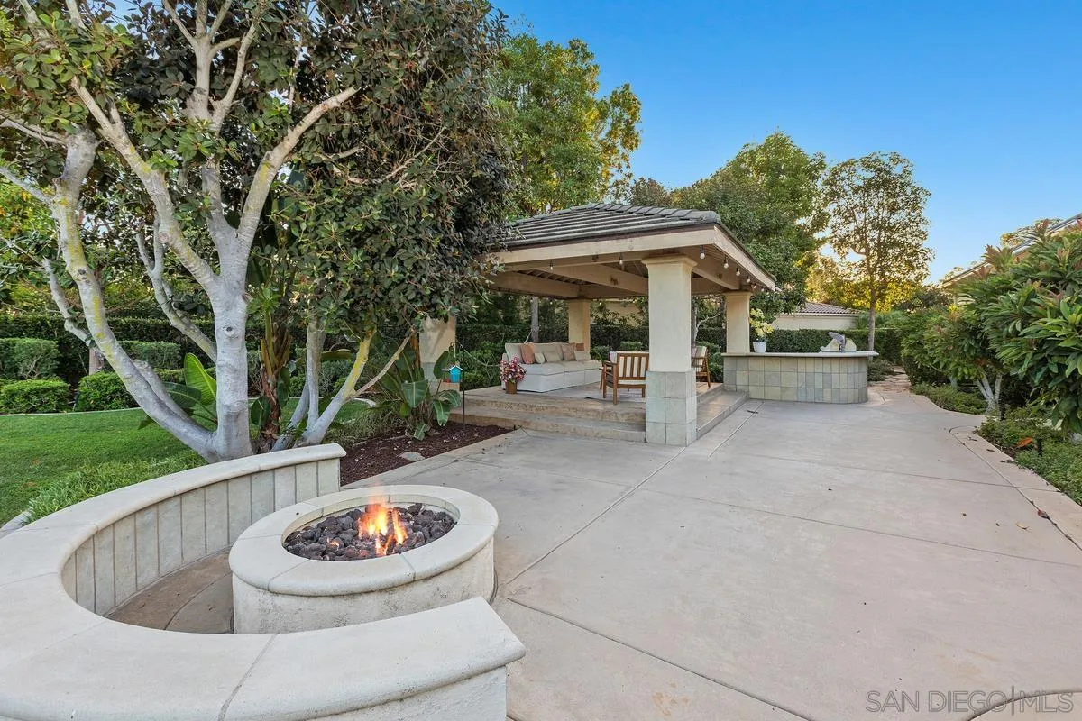 https://cdn.realtyfeed.com/cdn/127/260023907/c7d45c6b3d874a9af91446bc0f0e38d1.webp