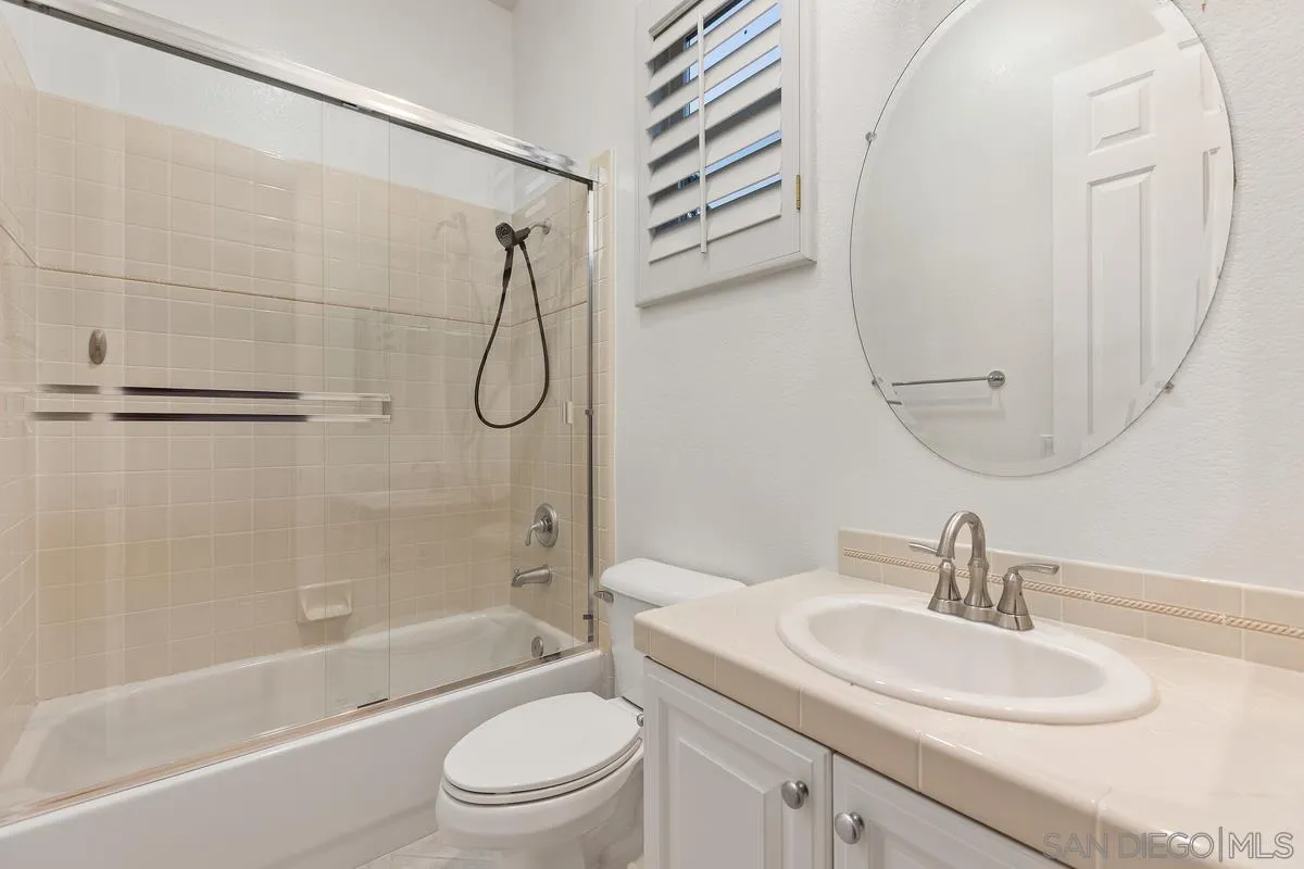https://cdn.realtyfeed.com/cdn/127/260023907/d7d8af29d39765932ed25dd3e41d7997.webp