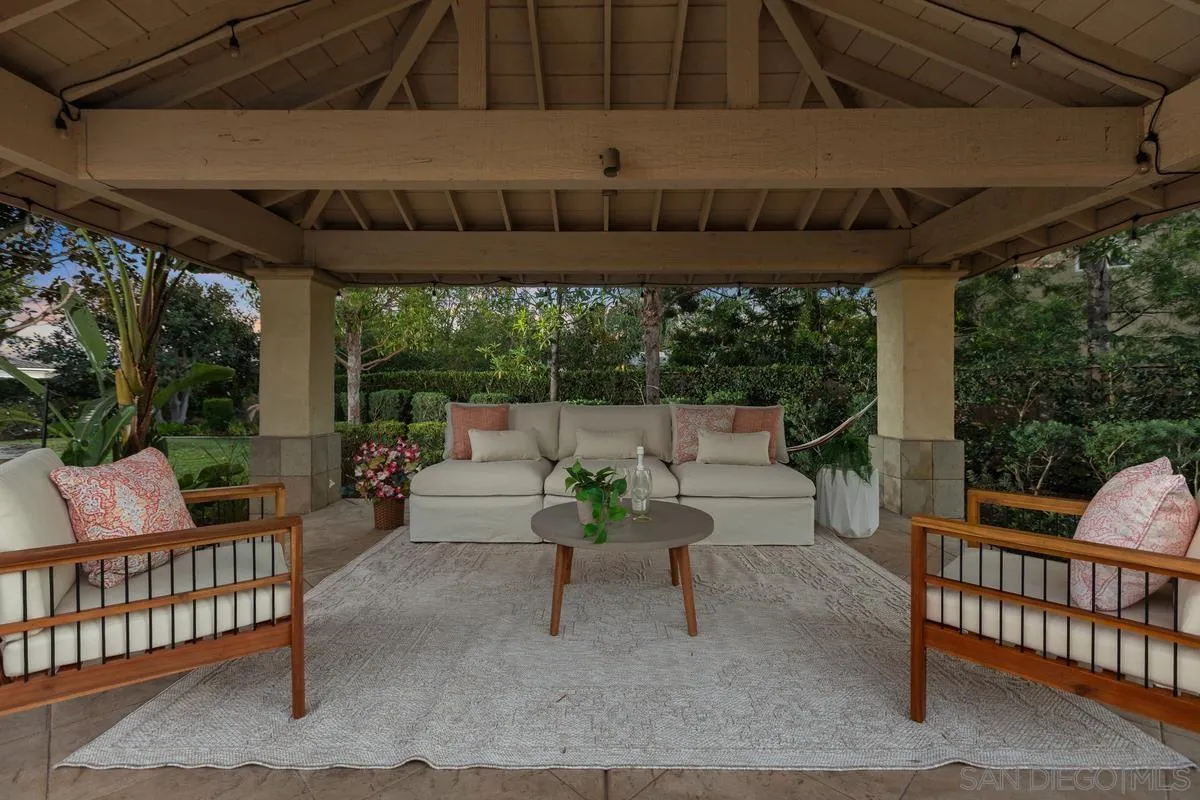 https://cdn.realtyfeed.com/cdn/127/260023907/e4d88a06530d730e9c92d8f26127661a.webp