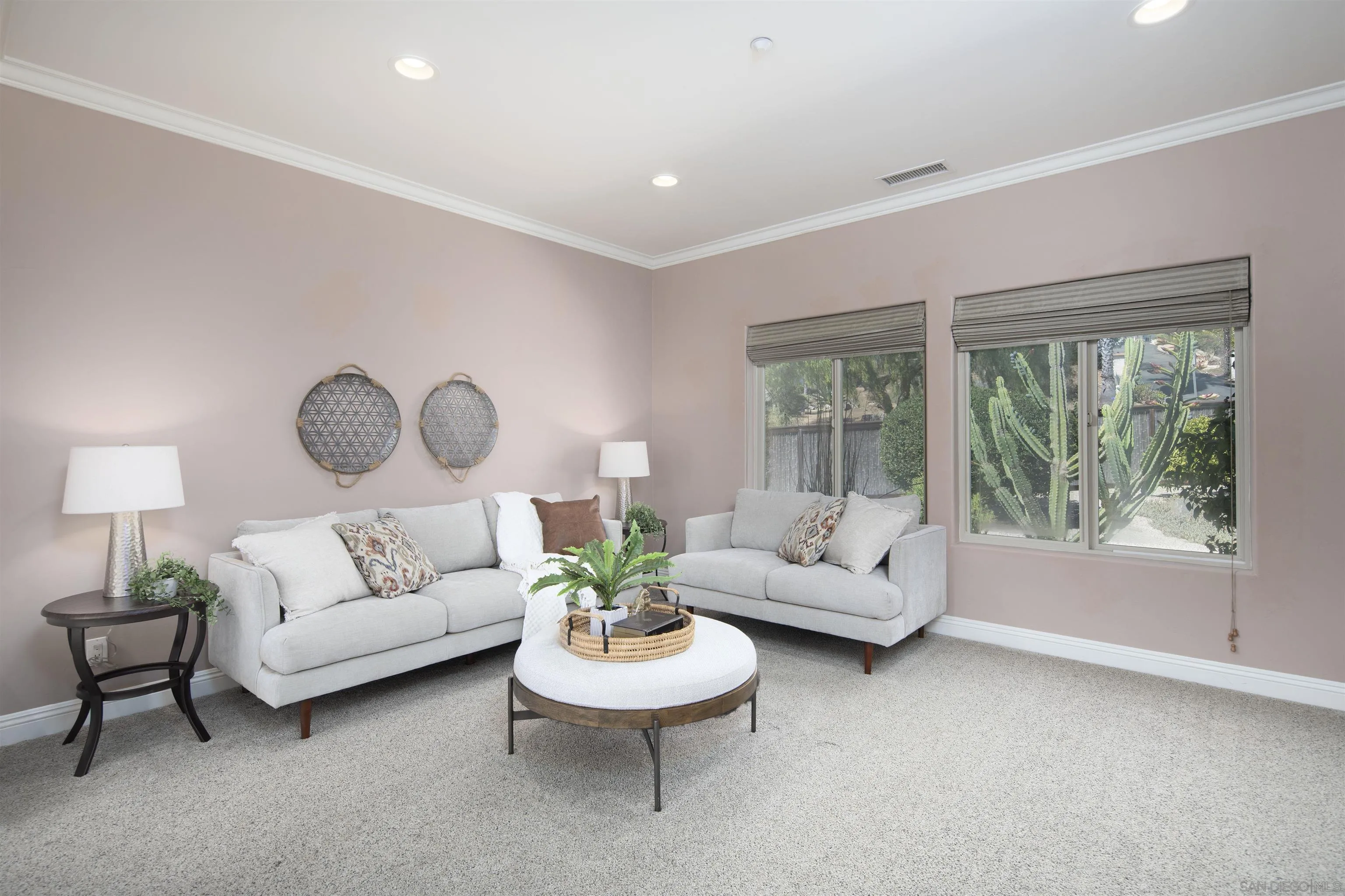https://cdn.realtyfeed.com/cdn/127/260023908/501df5244b30eb8285142c3aabbb0df9.webp
