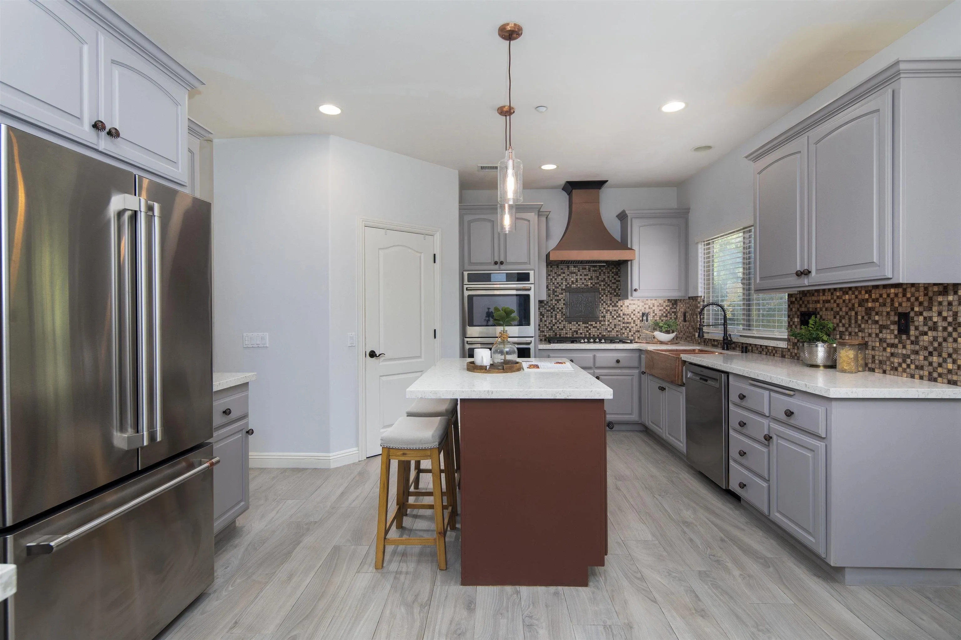 https://cdn.realtyfeed.com/cdn/127/260023908/7c2180b4f542b0da7ac00c96cc1766a1.webp