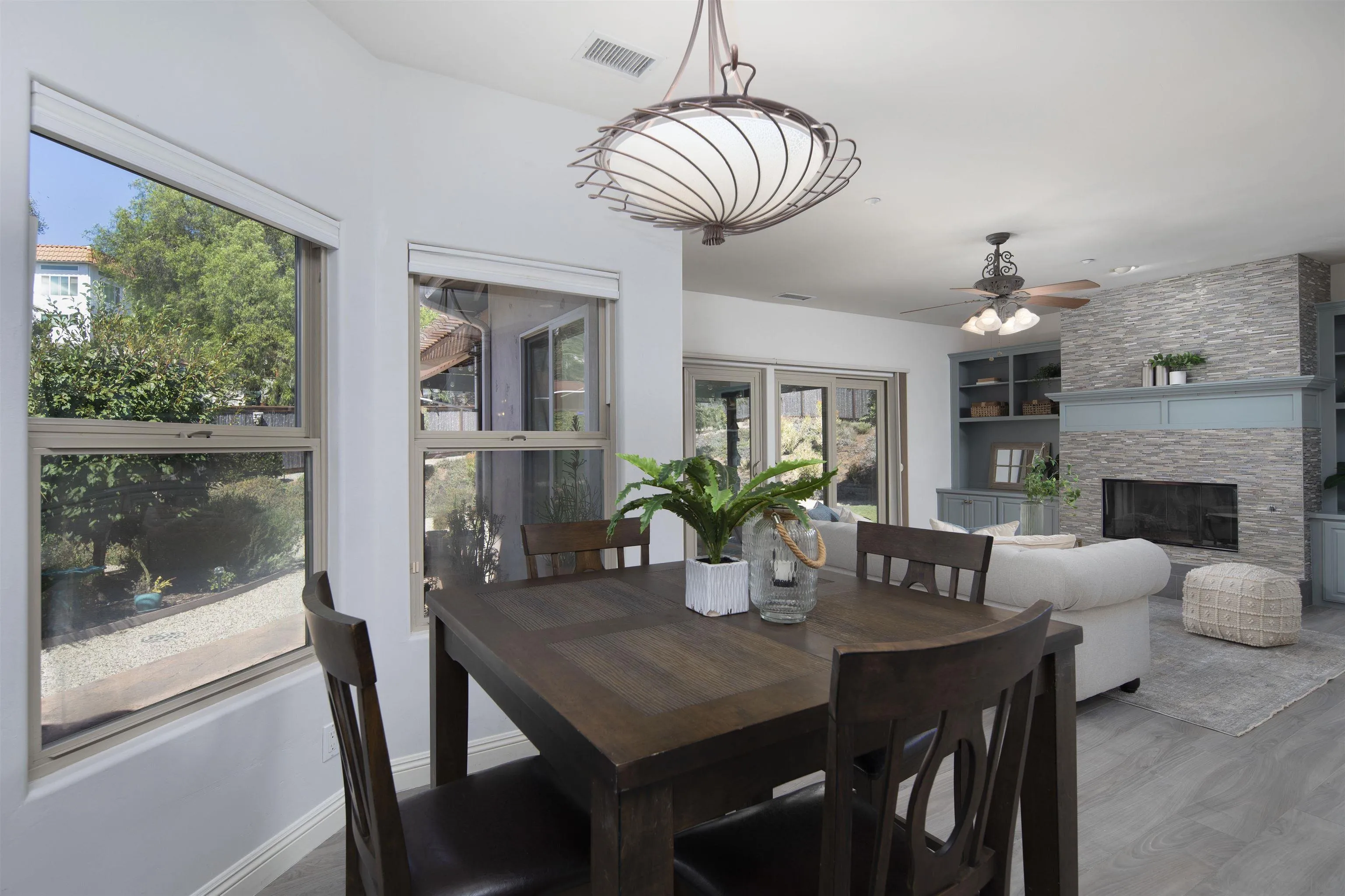 https://cdn.realtyfeed.com/cdn/127/260023908/b6bb4525392709cd3710e04a9b0c1eb4.webp