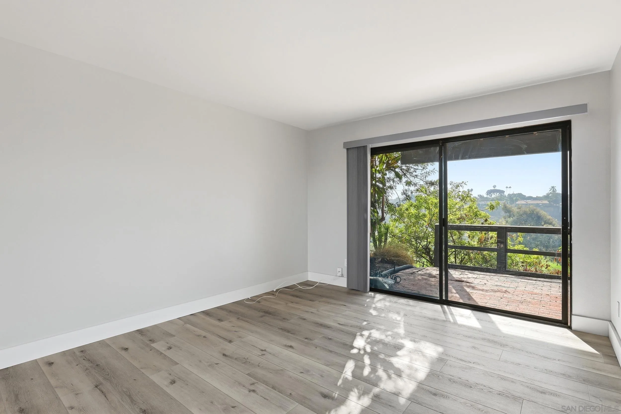 https://cdn.realtyfeed.com/cdn/127/260023912/4961264d8a30fef1123a3038f25474df.webp